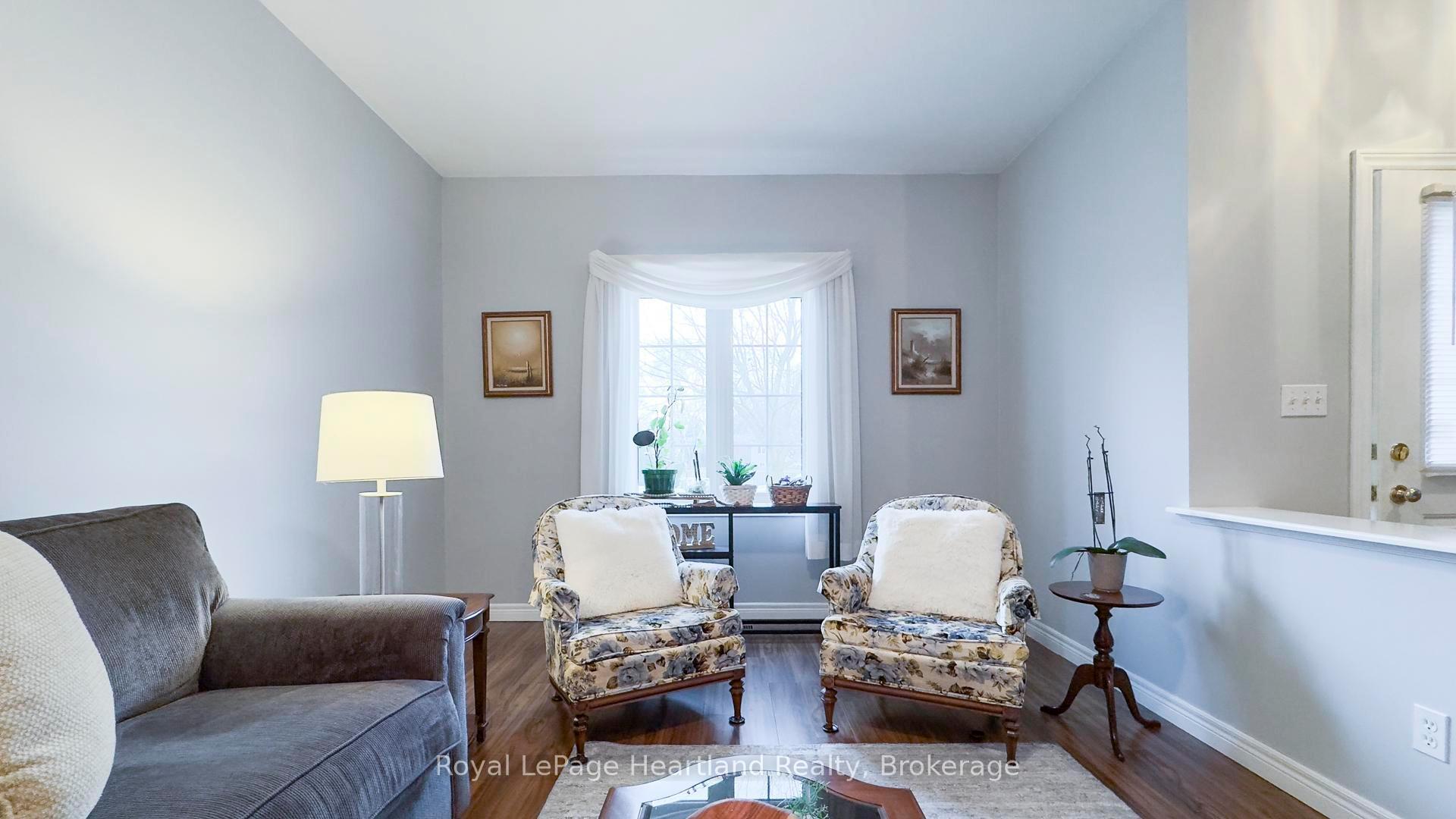 Photo 6 of 243 Martha Street, Goderich, Goderich (Town) — HOMEH