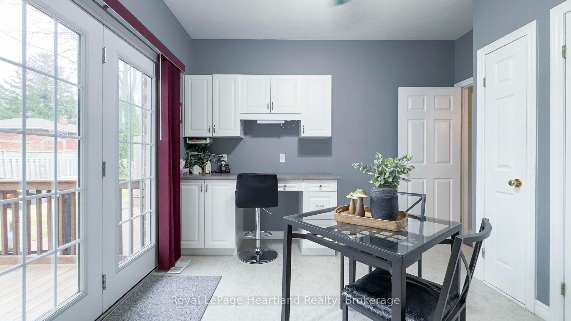 Photo 17 of 243 Martha Street, Goderich, Goderich (Town) — HOMEH