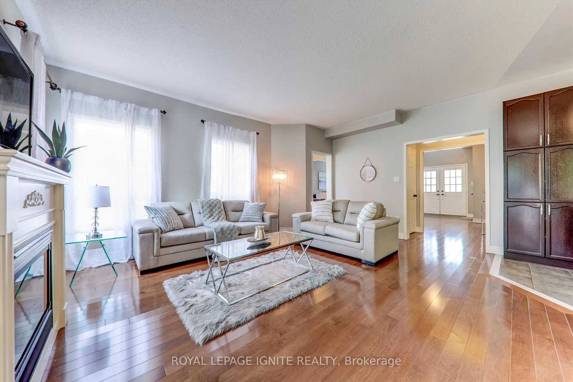 Photo 8 of 1547 Spencely Drive, Oshawa, Taunton — HOMEH