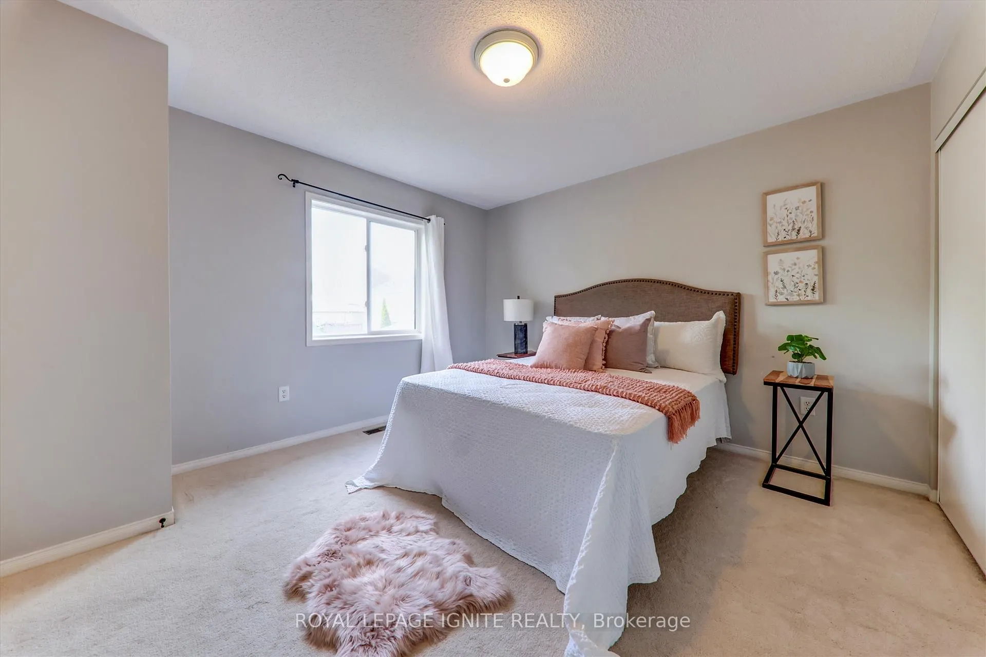 Photo 32 of 1547 Spencely Drive, Oshawa, Taunton — HOMEH