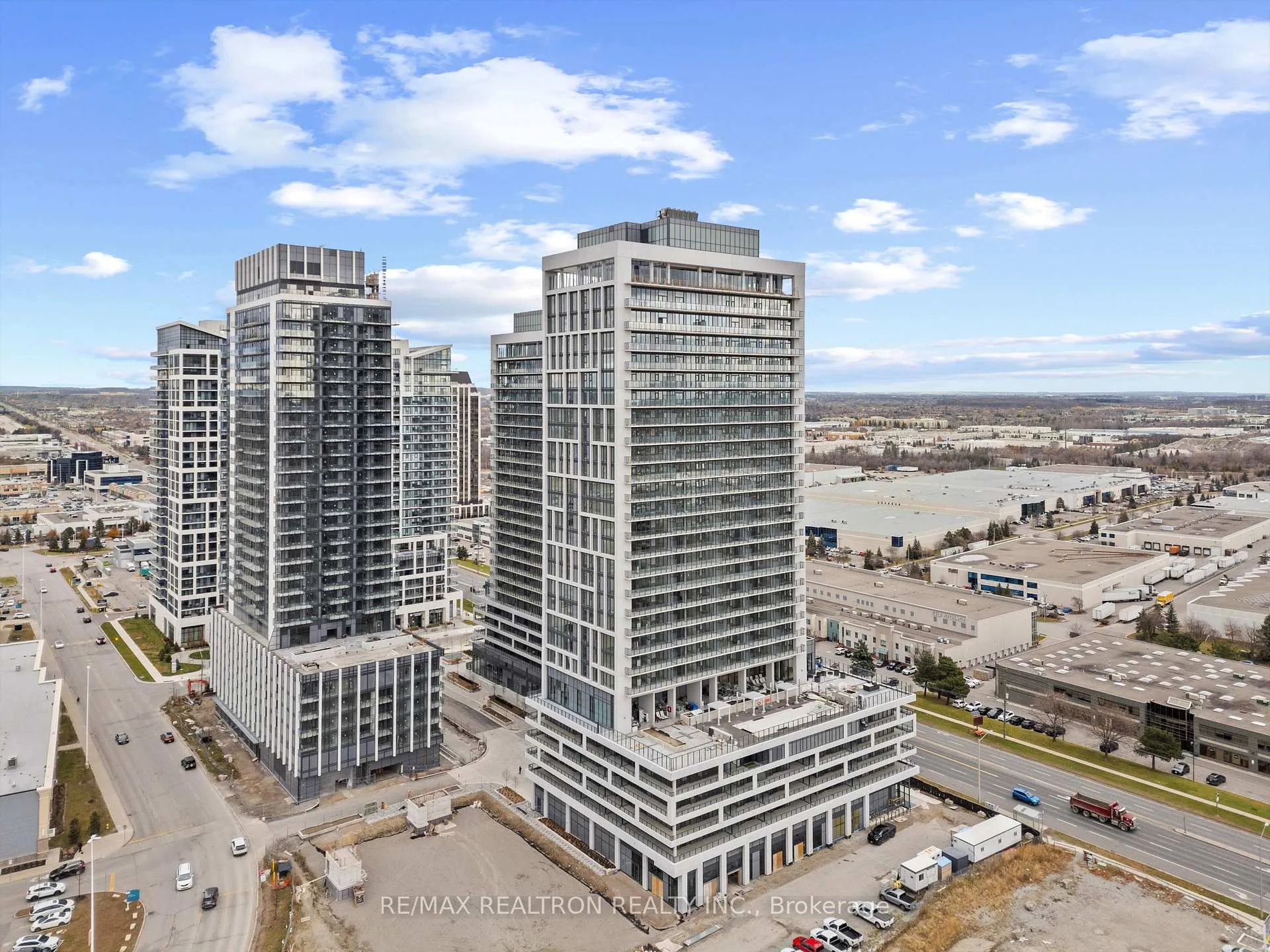 Photo 1 of Unit 523, 8960 Jane Street, Vaughan, Concord — HOMEH