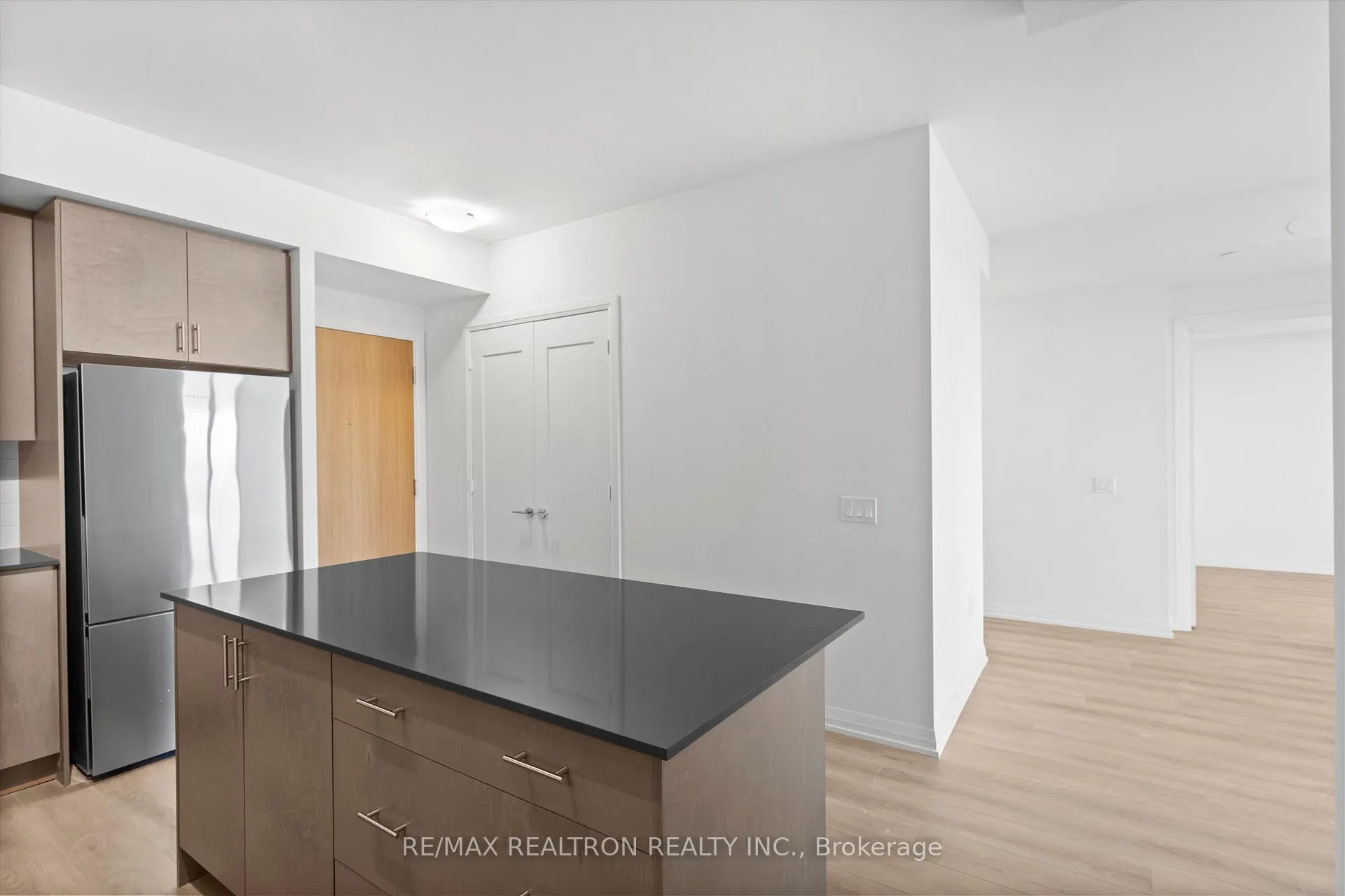 Photo 14 of Unit 523, 8960 Jane Street, Vaughan, Concord — HOMEH