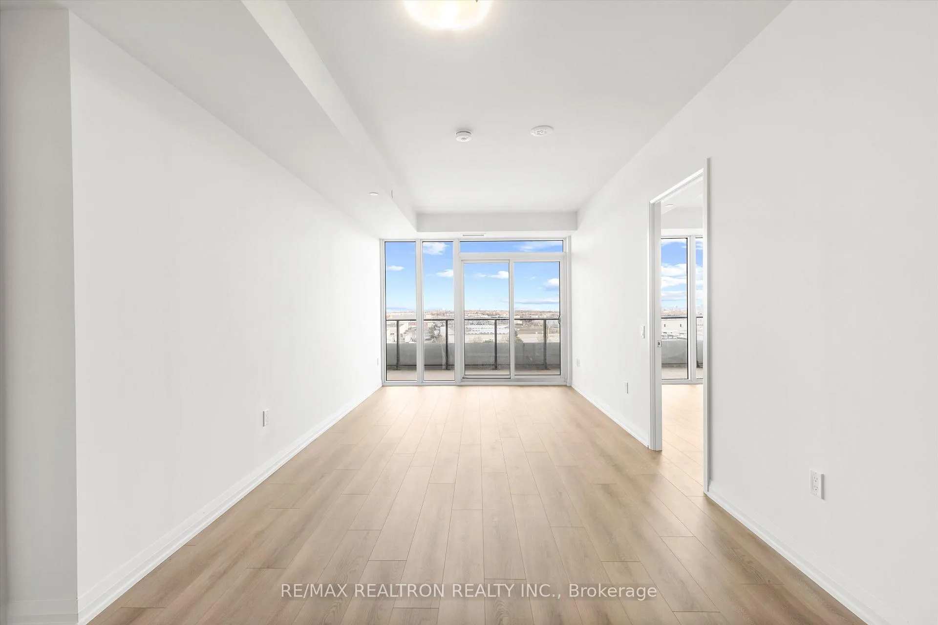 Photo 18 of Unit 523, 8960 Jane Street, Vaughan, Concord — HOMEH