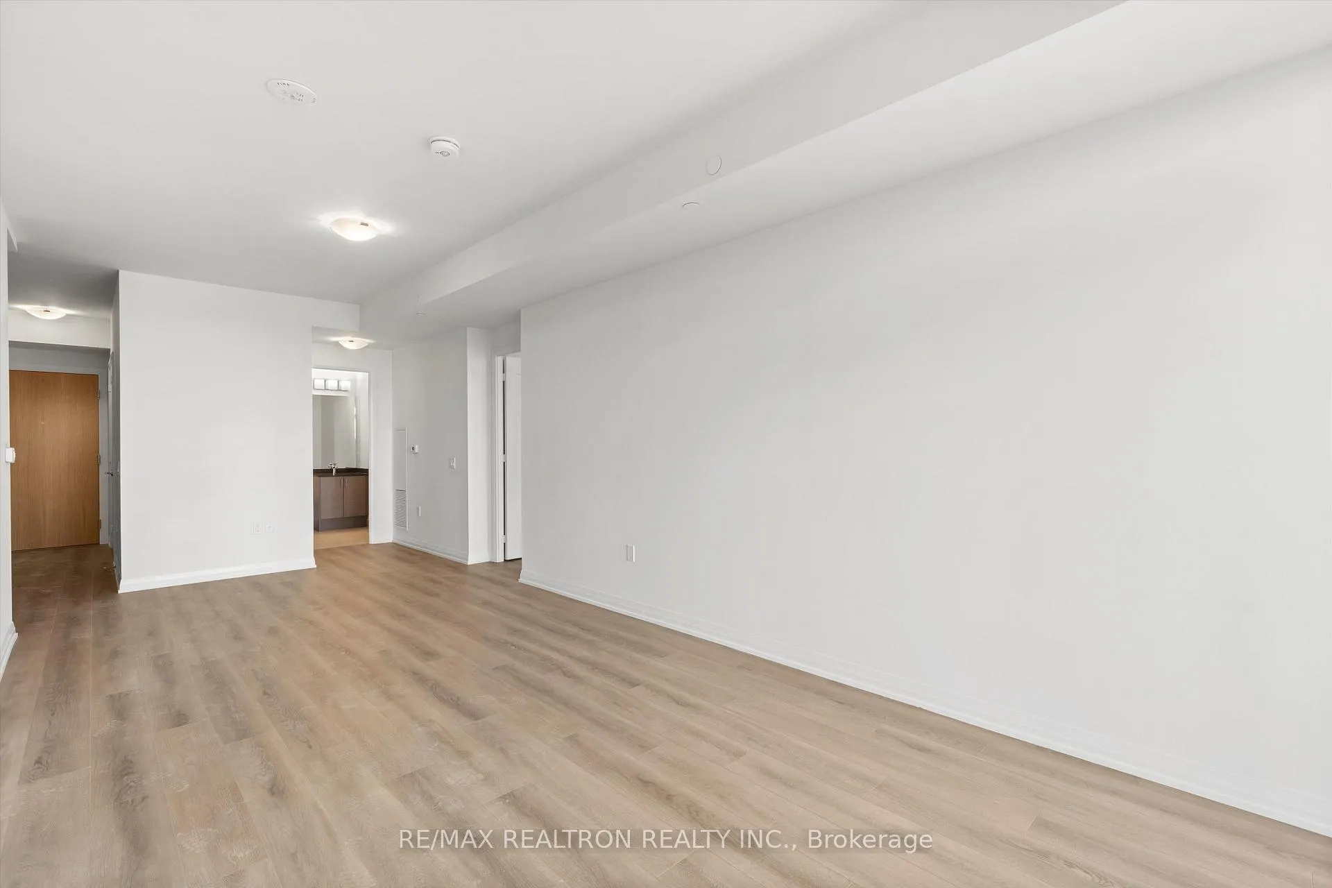 Photo 22 of Unit 523, 8960 Jane Street, Vaughan, Concord — HOMEH