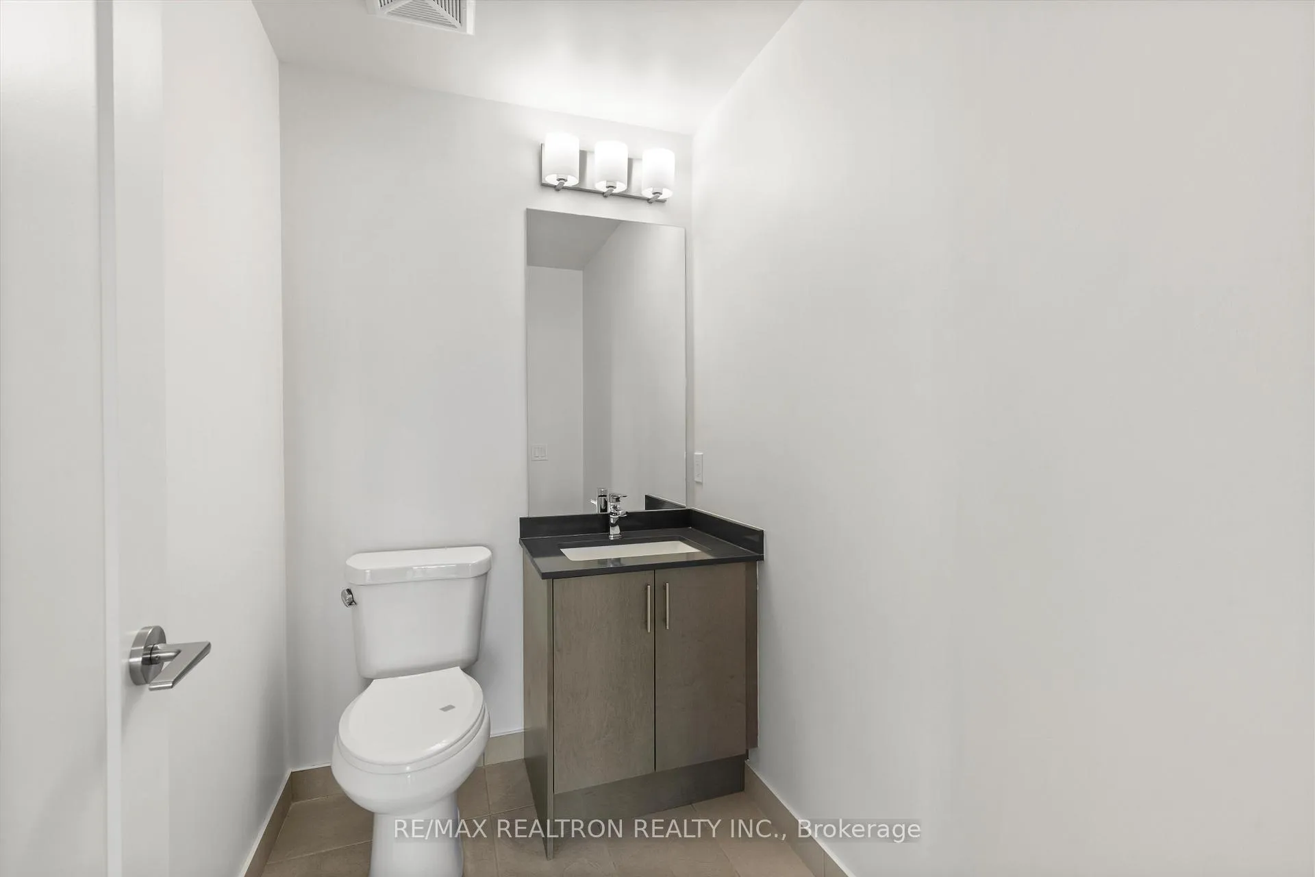 Photo 23 of Unit 523, 8960 Jane Street, Vaughan, Concord — HOMEH