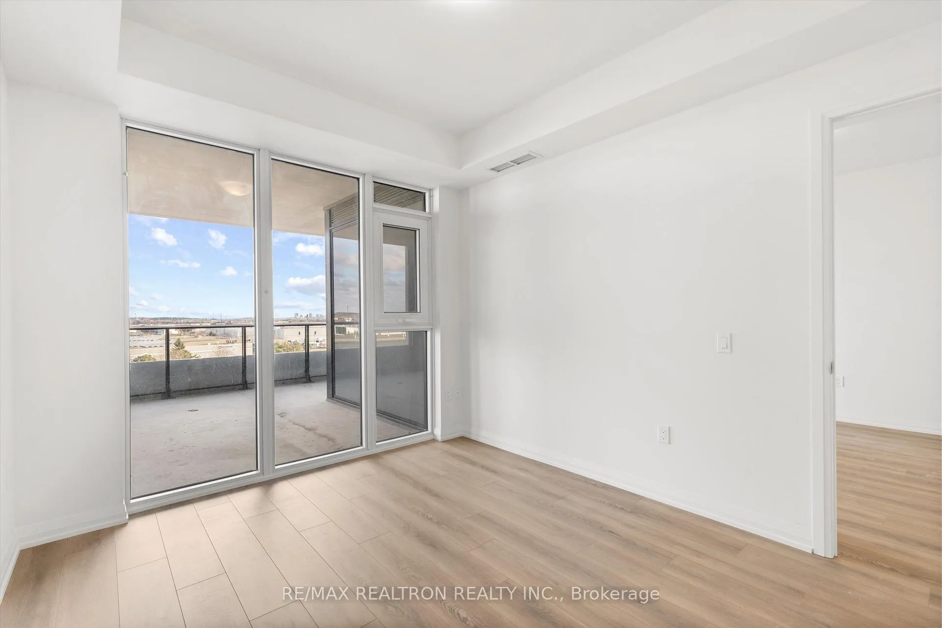 Photo 26 of Unit 523, 8960 Jane Street, Vaughan, Concord — HOMEH