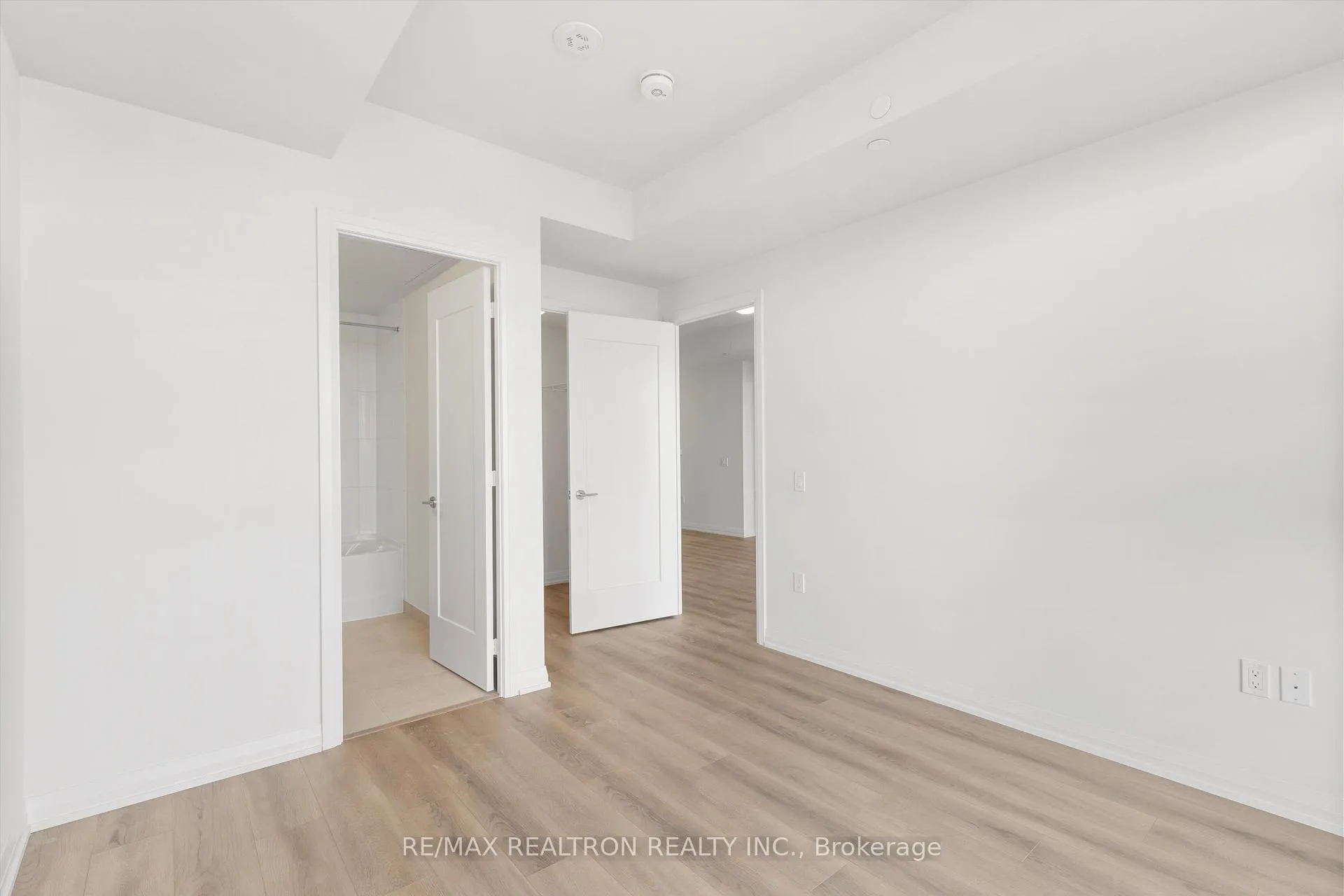 Photo 36 of Unit 523, 8960 Jane Street, Vaughan, Concord — HOMEH