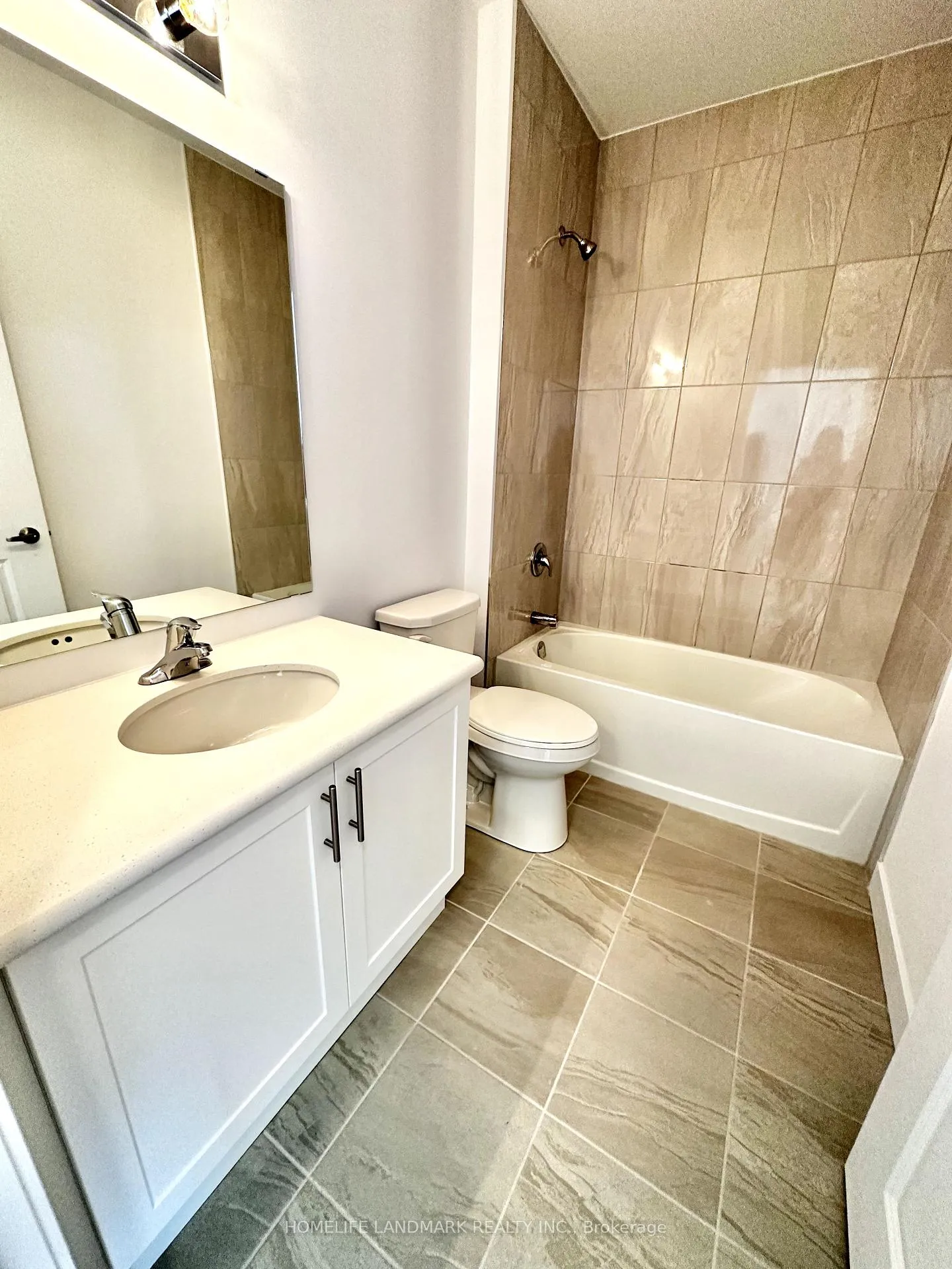 Photo 8 of Unit 1210, 460 Dundas Street E, Hamilton, Waterdown — HOMEH