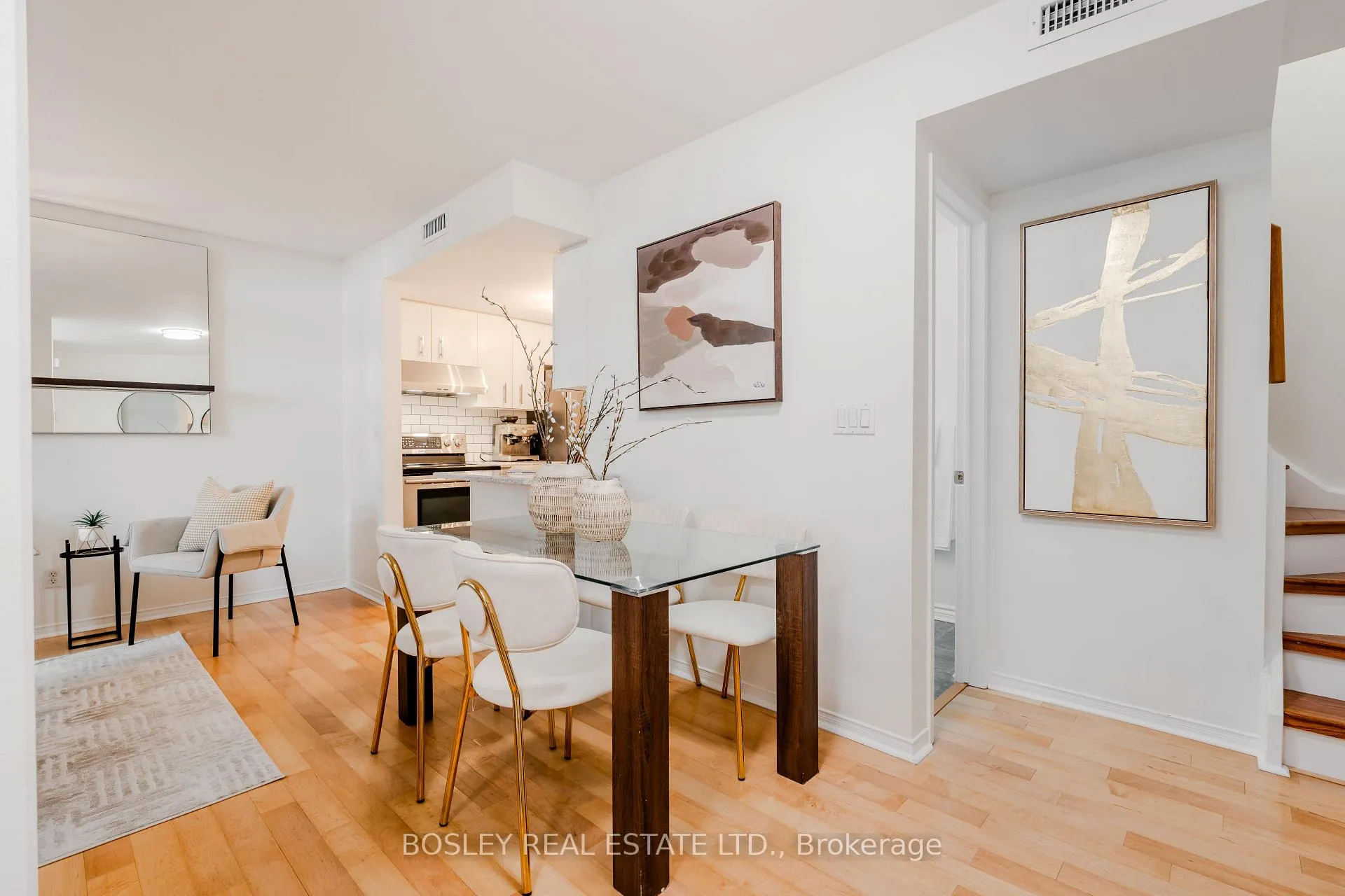 Photo 12 of Unit 5, 83 Lillian Street, Toronto, Mount Pleasant West — HOMEH