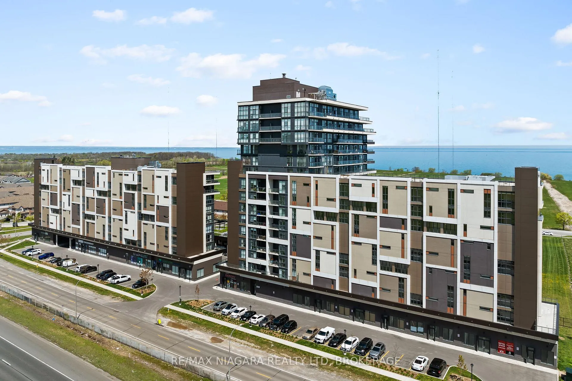 Photo 16 of Unit 1202, 550 North Service Road, Grimsby, Grimsby Beach — HOMEH