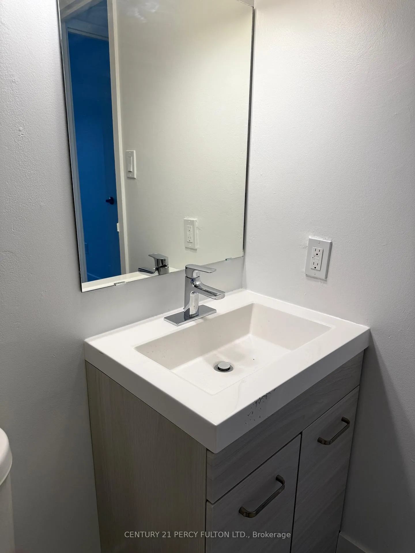 Photo 10 of Unit 310, 200 Garden Street, Whitby, Downtown Whitby — HOMEH
