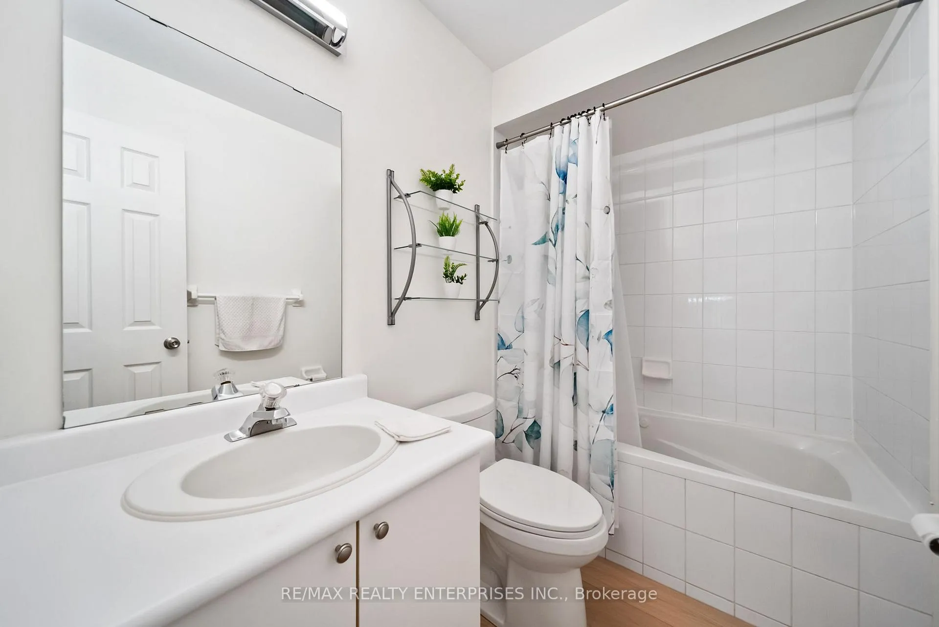 Photo 18 of Unit 53, 11 Pirie Drive, Hamilton, Dundas — HOMEH
