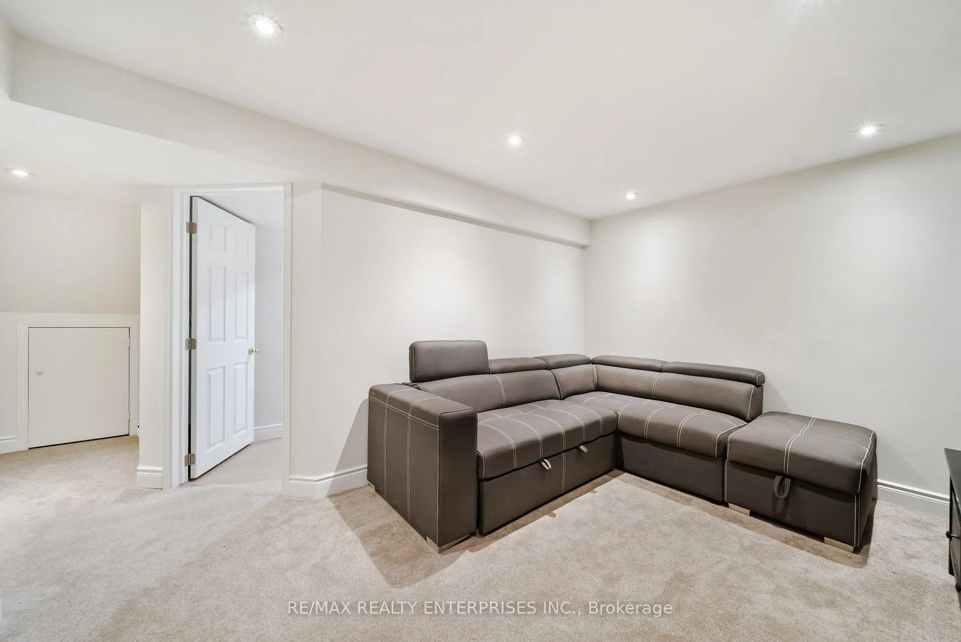 Photo 26 of Unit 53, 11 Pirie Drive, Hamilton, Dundas — HOMEH