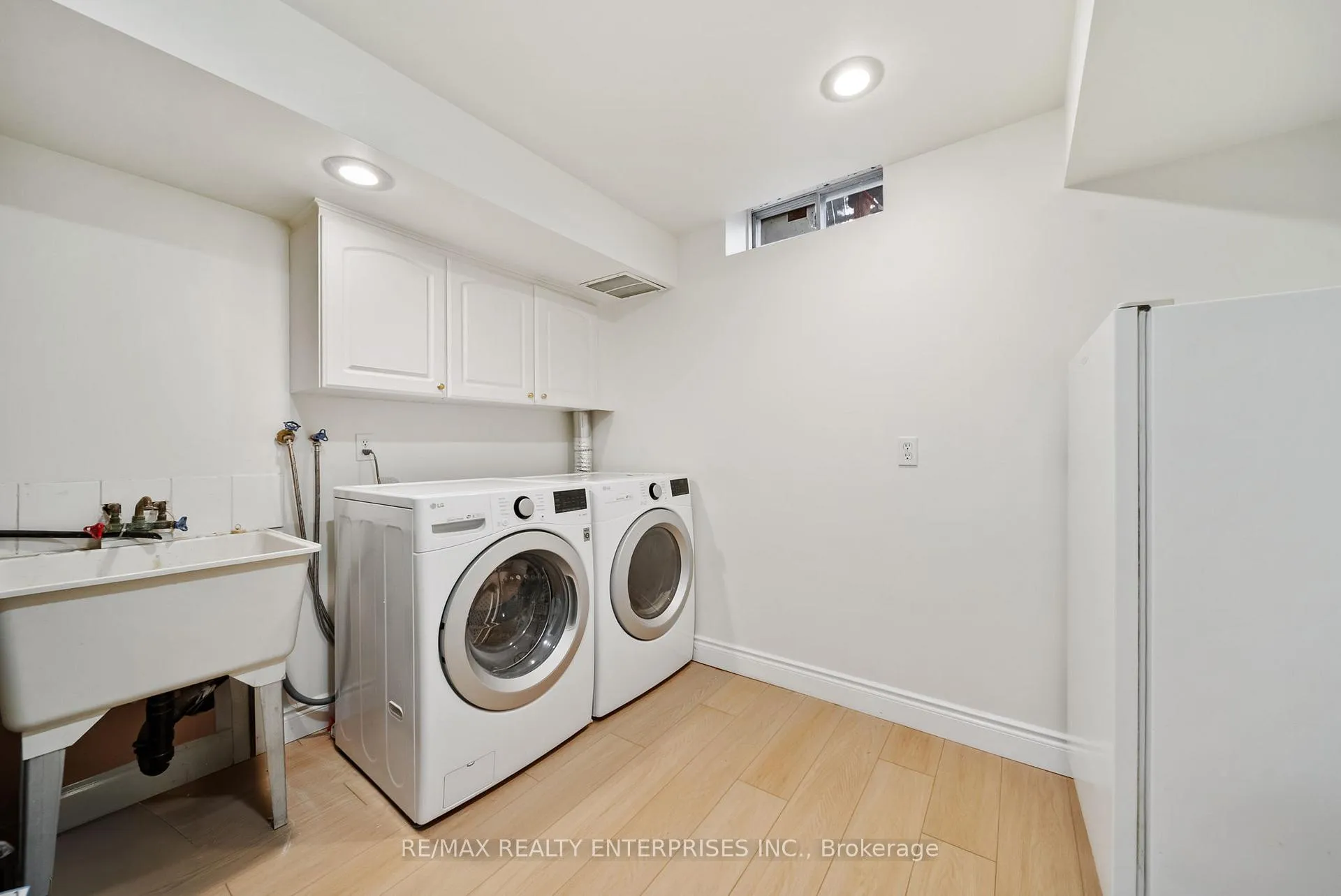 Photo 28 of Unit 53, 11 Pirie Drive, Hamilton, Dundas — HOMEH
