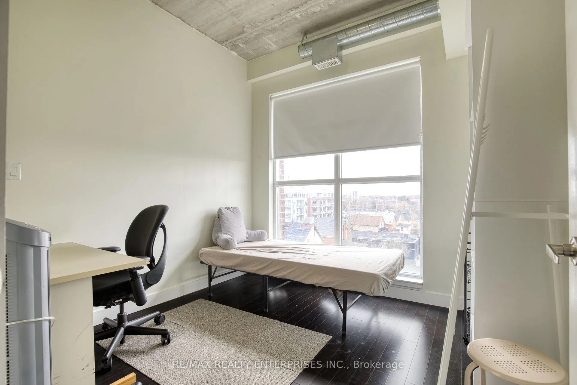 Photo 16 of Unit 403, 36 Regina Street N, Waterloo — HOMEH