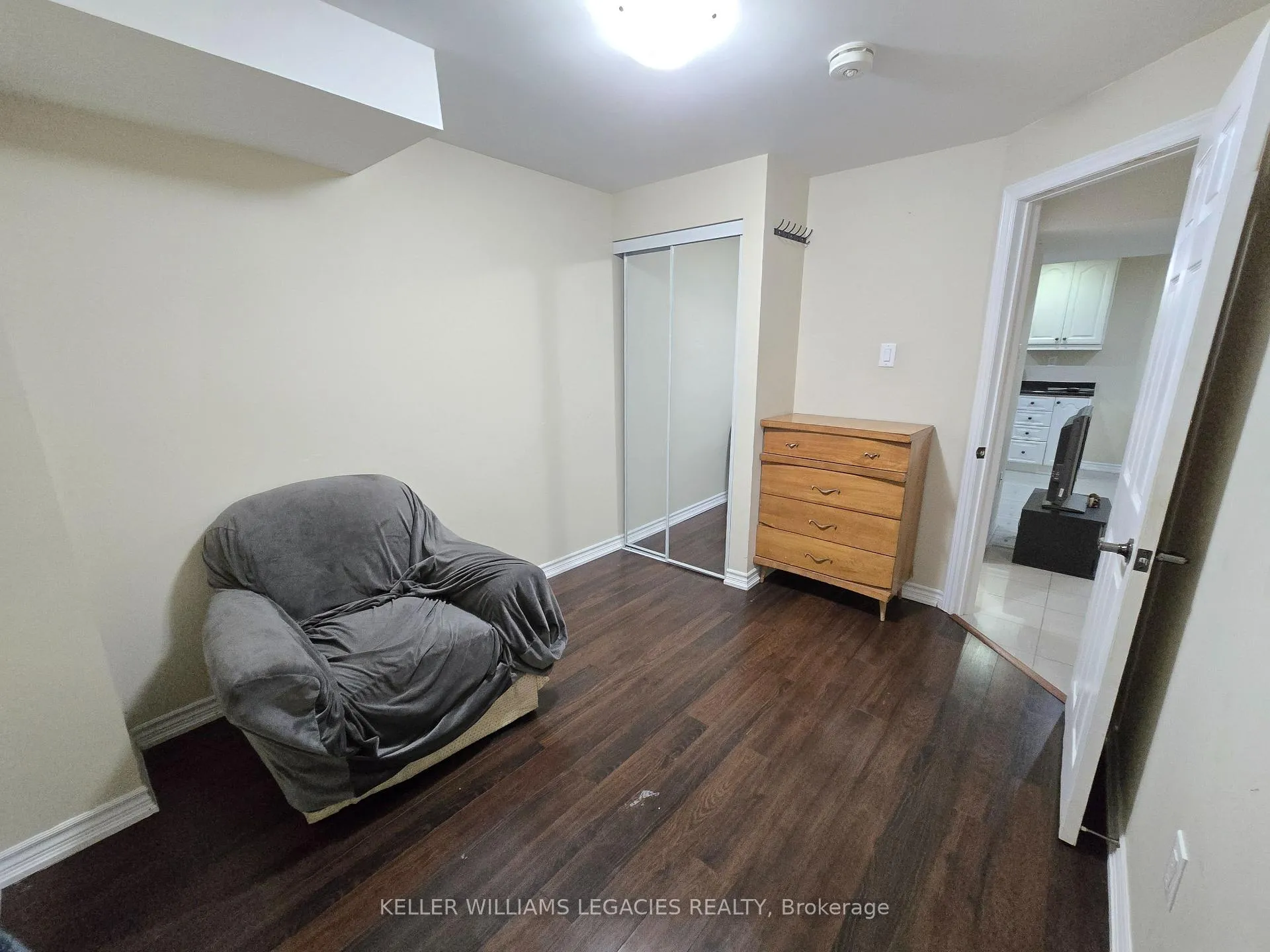 Photo 5 of Unit Bsmt, 40 Bellcrest Road, Brampton, Credit Valley — HOMEH