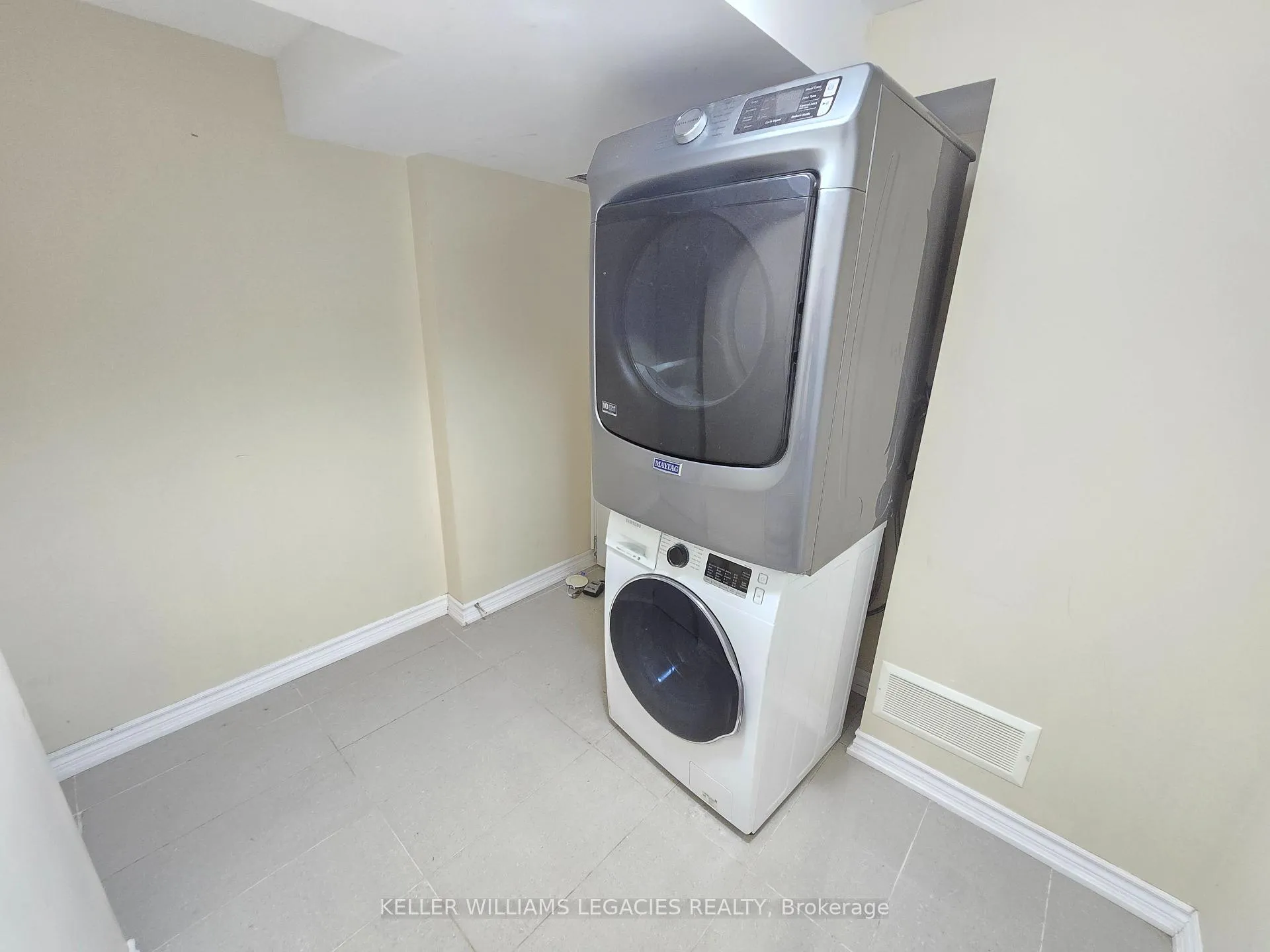 Photo 7 of Unit Bsmt, 40 Bellcrest Road, Brampton, Credit Valley — HOMEH