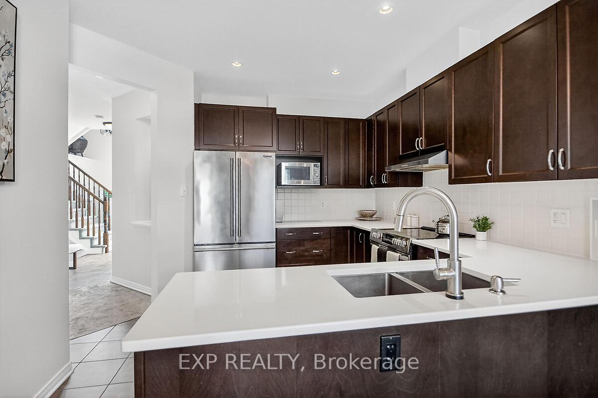 Photo 14 of 295 Harthill Way, Ottawa, Barrhaven - Heritage Park — HOMEH