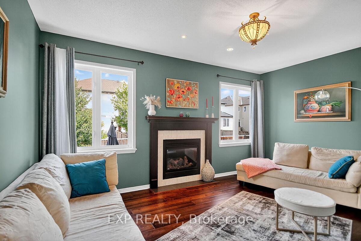 Photo 19 of 295 Harthill Way, Ottawa, Barrhaven - Heritage Park — HOMEH