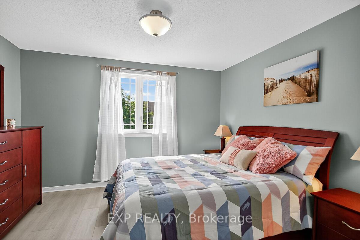 Photo 32 of 295 Harthill Way, Ottawa, Barrhaven - Heritage Park — HOMEH