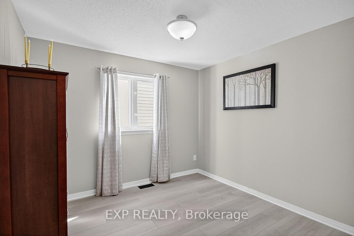 Photo 36 of 295 Harthill Way, Ottawa, Barrhaven - Heritage Park — HOMEH
