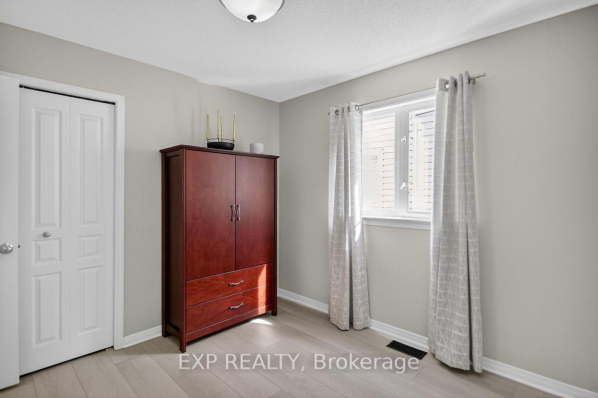 Photo 37 of 295 Harthill Way, Ottawa, Barrhaven - Heritage Park — HOMEH