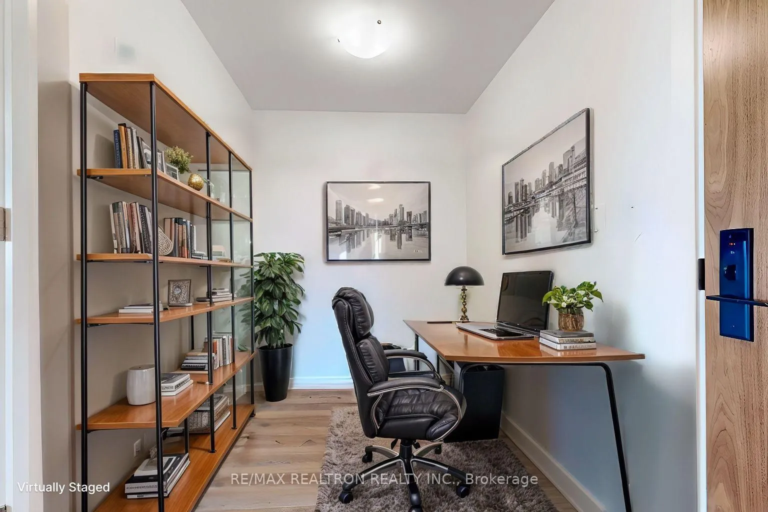 Photo 11 of Unit 801, 99 Foxbar Road, Toronto, Yonge-St. Clair — HOMEH