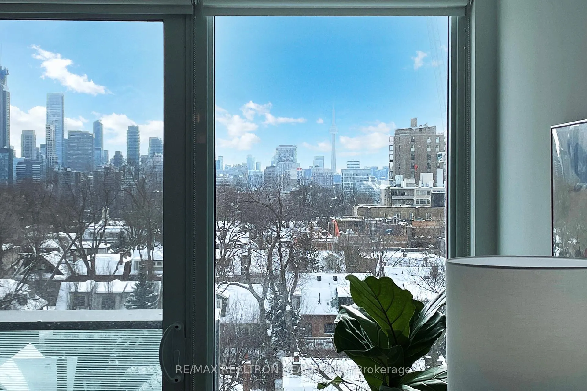 Photo 19 of Unit 801, 99 Foxbar Road, Toronto, Yonge-St. Clair — HOMEH
