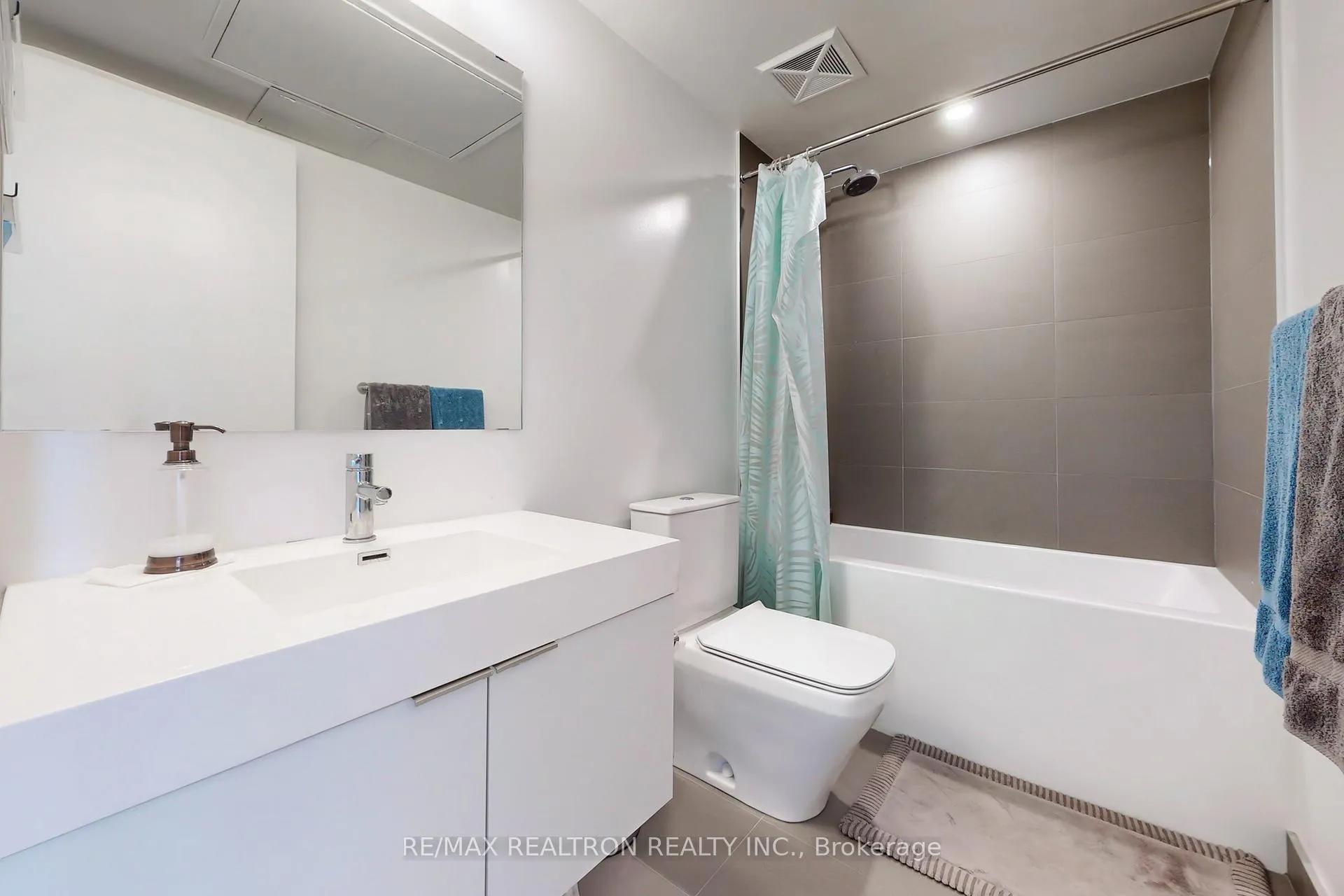 Photo 26 of Unit 801, 99 Foxbar Road, Toronto, Yonge-St. Clair — HOMEH