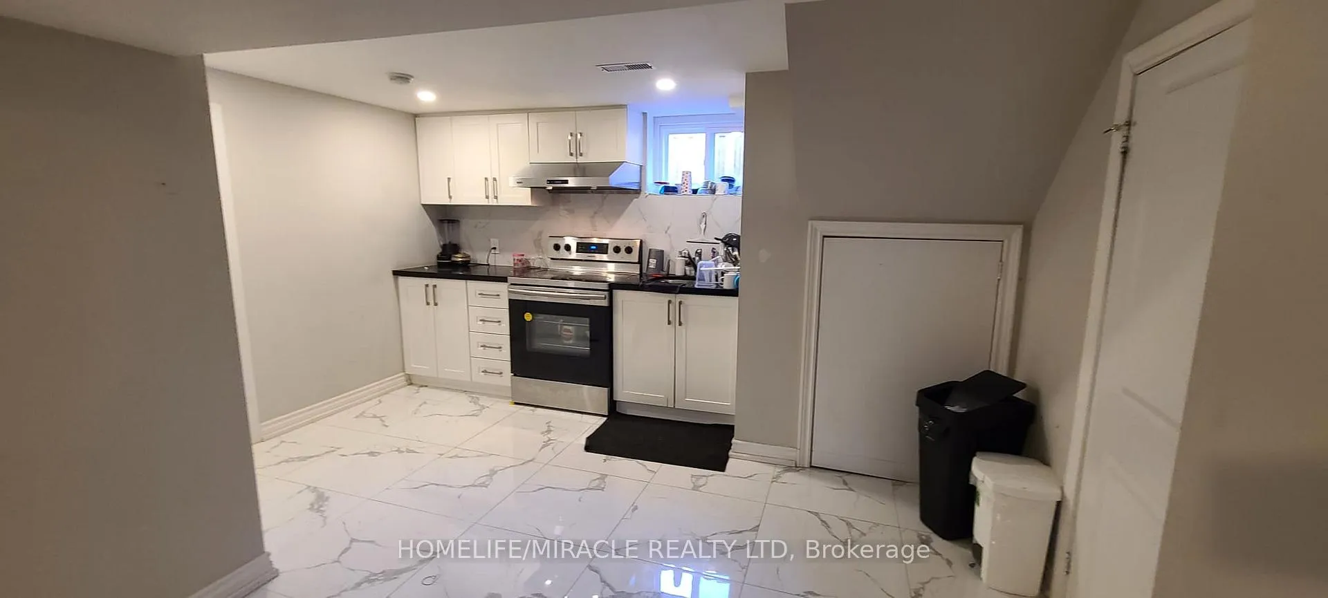 Photo 11 of Unit Bsmt, 97 Pandora Circle, Scarborough, Woburn — HOMEH