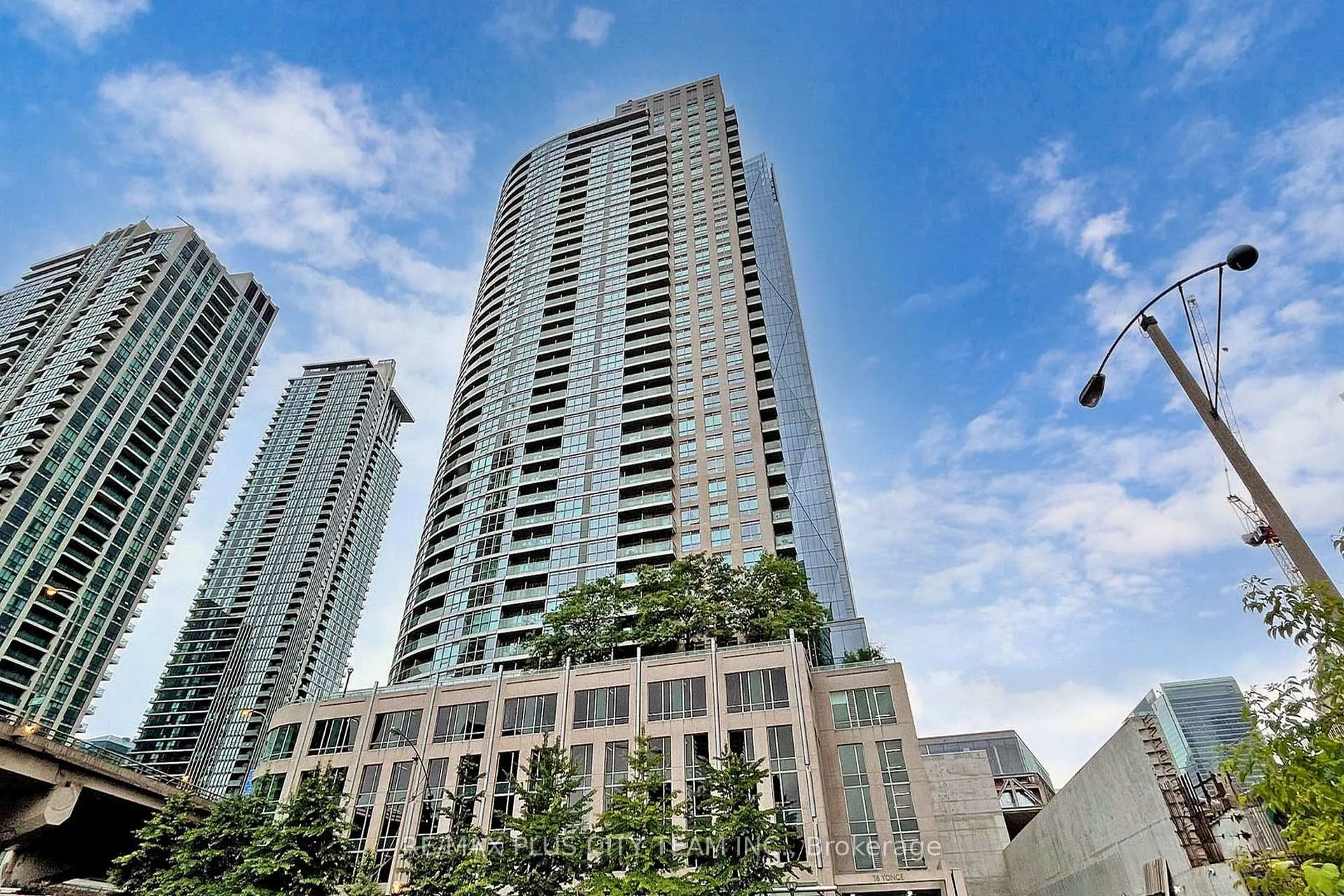 Photo 1 of Unit 1002, 18 Yonge Street, Toronto, Waterfront Communities — HOMEH