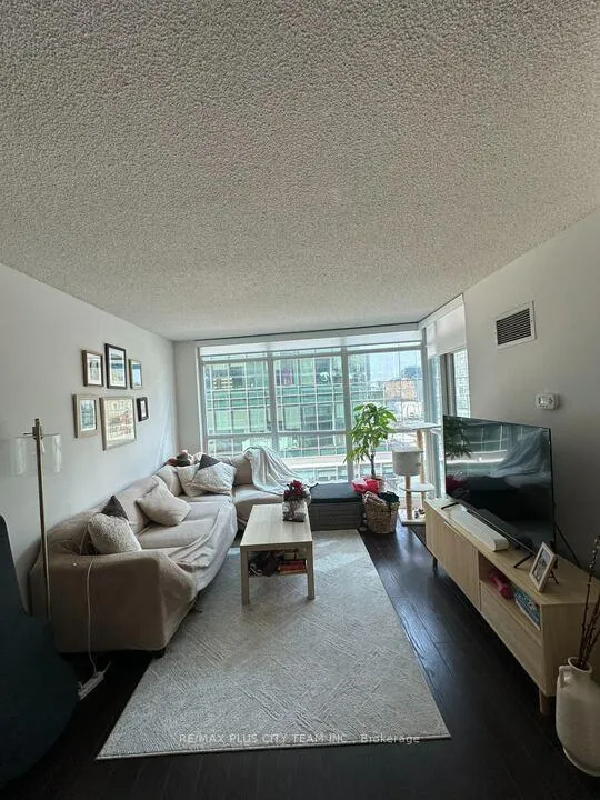 Photo 3 of Unit 1002, 18 Yonge Street, Toronto, Waterfront Communities — HOMEH