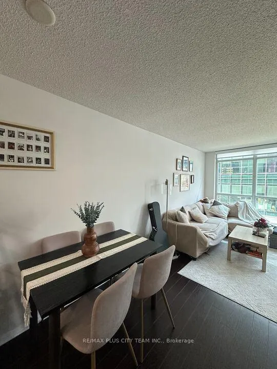 Photo 4 of Unit 1002, 18 Yonge Street, Toronto, Waterfront Communities — HOMEH
