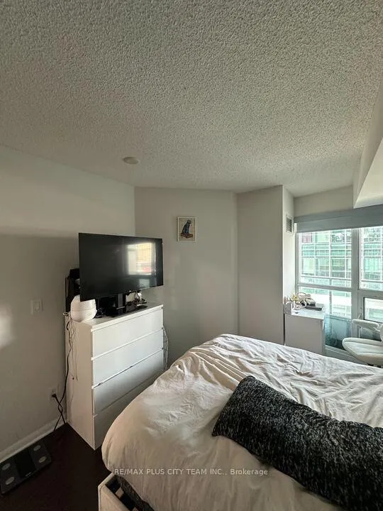 Photo 8 of Unit 1002, 18 Yonge Street, Toronto, Waterfront Communities — HOMEH