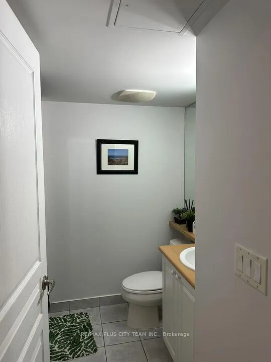 Photo 13 of Unit 1002, 18 Yonge Street, Toronto, Waterfront Communities — HOMEH