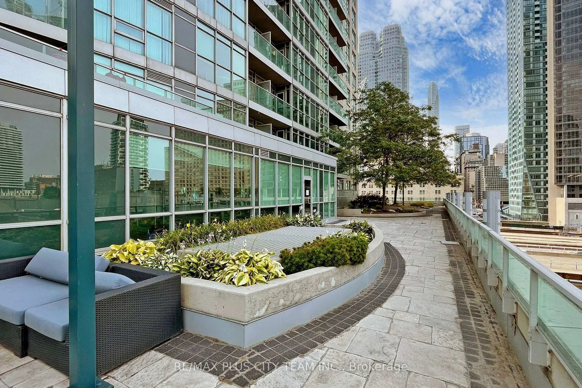 Photo 21 of Unit 1002, 18 Yonge Street, Toronto, Waterfront Communities — HOMEH