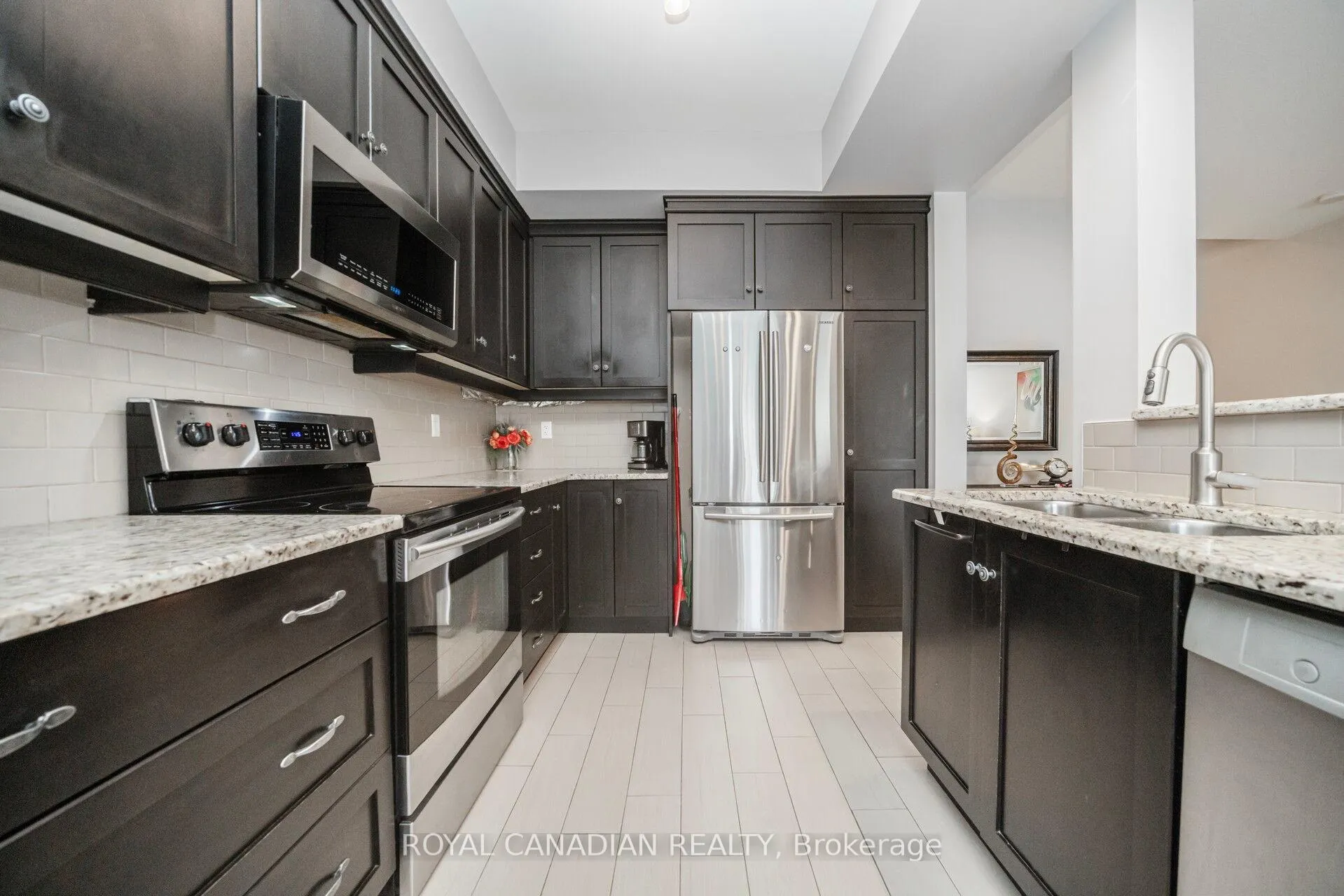 Photo 17 of Unit 14, 40 Dartmouth Gate, Hamilton, Stoney Creek — HOMEH