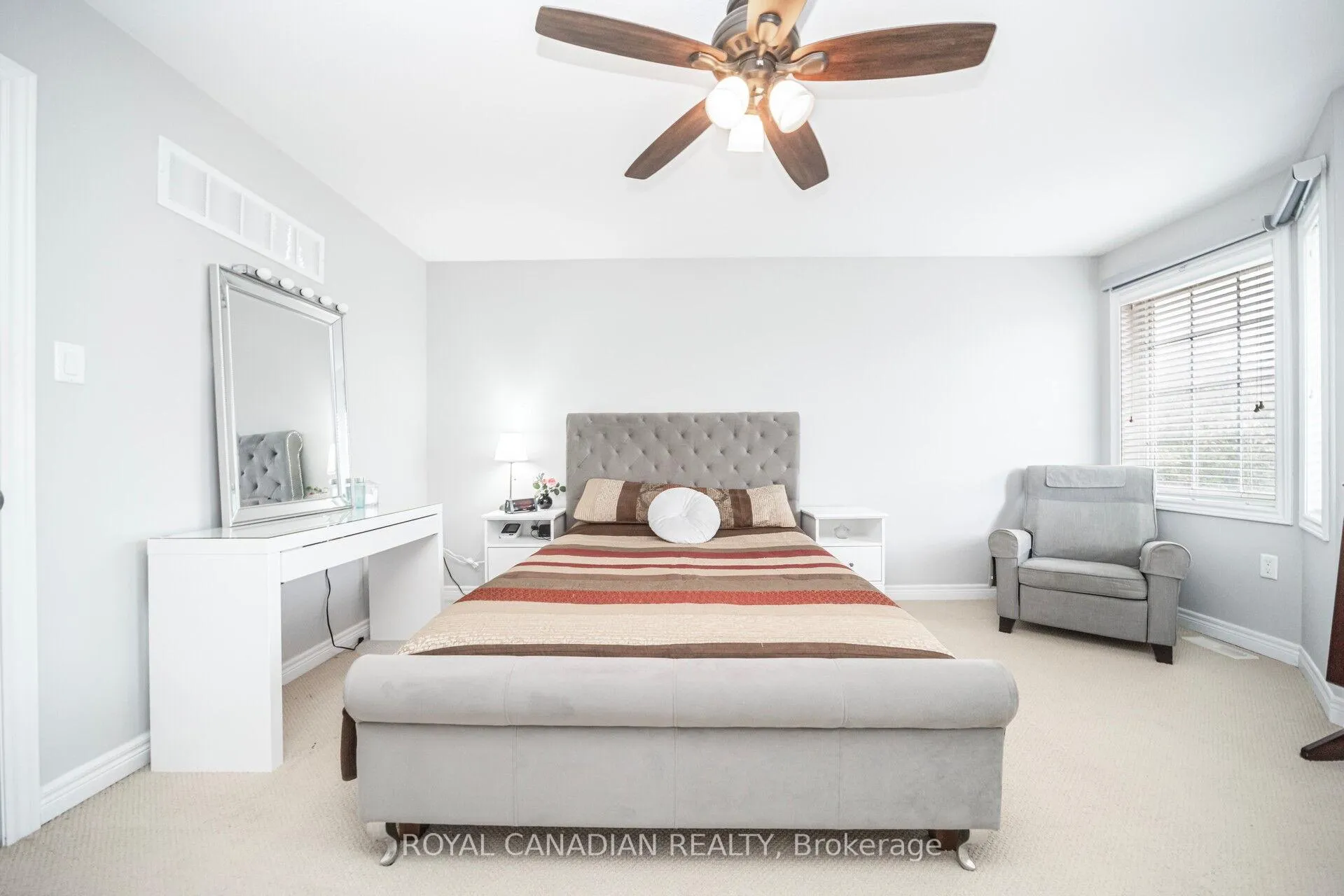Photo 24 of Unit 14, 40 Dartmouth Gate, Hamilton, Stoney Creek — HOMEH