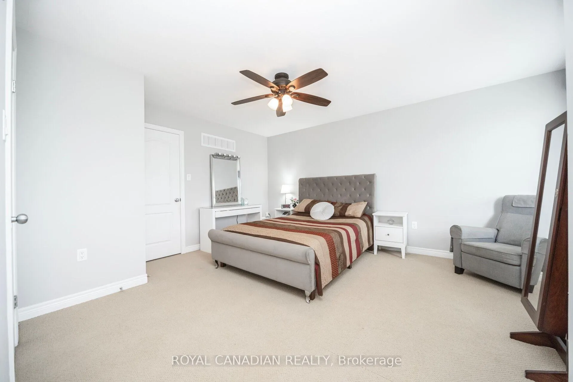 Photo 26 of Unit 14, 40 Dartmouth Gate, Hamilton, Stoney Creek — HOMEH