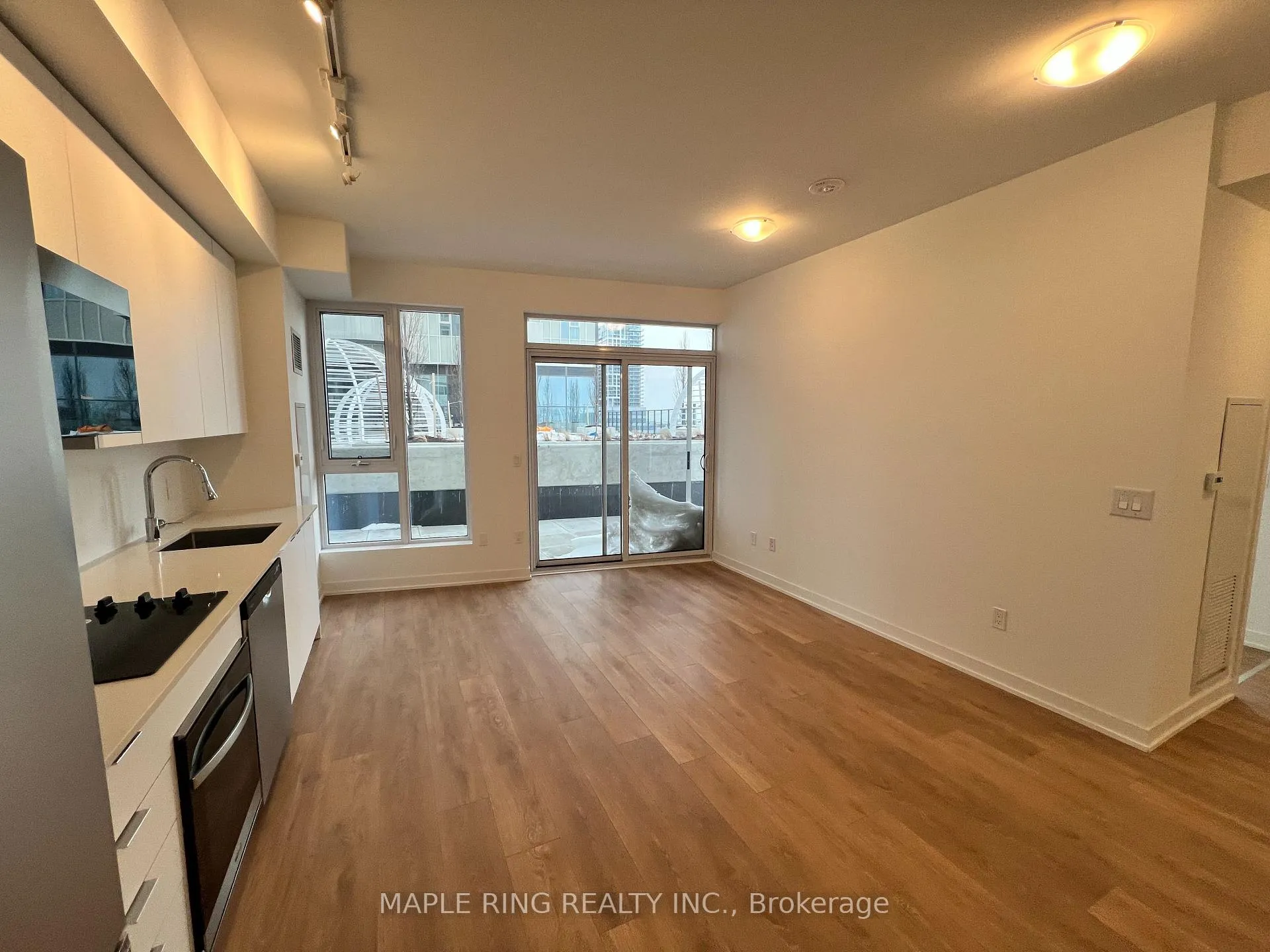 Front of Unit 517, 498 Caldari Road
