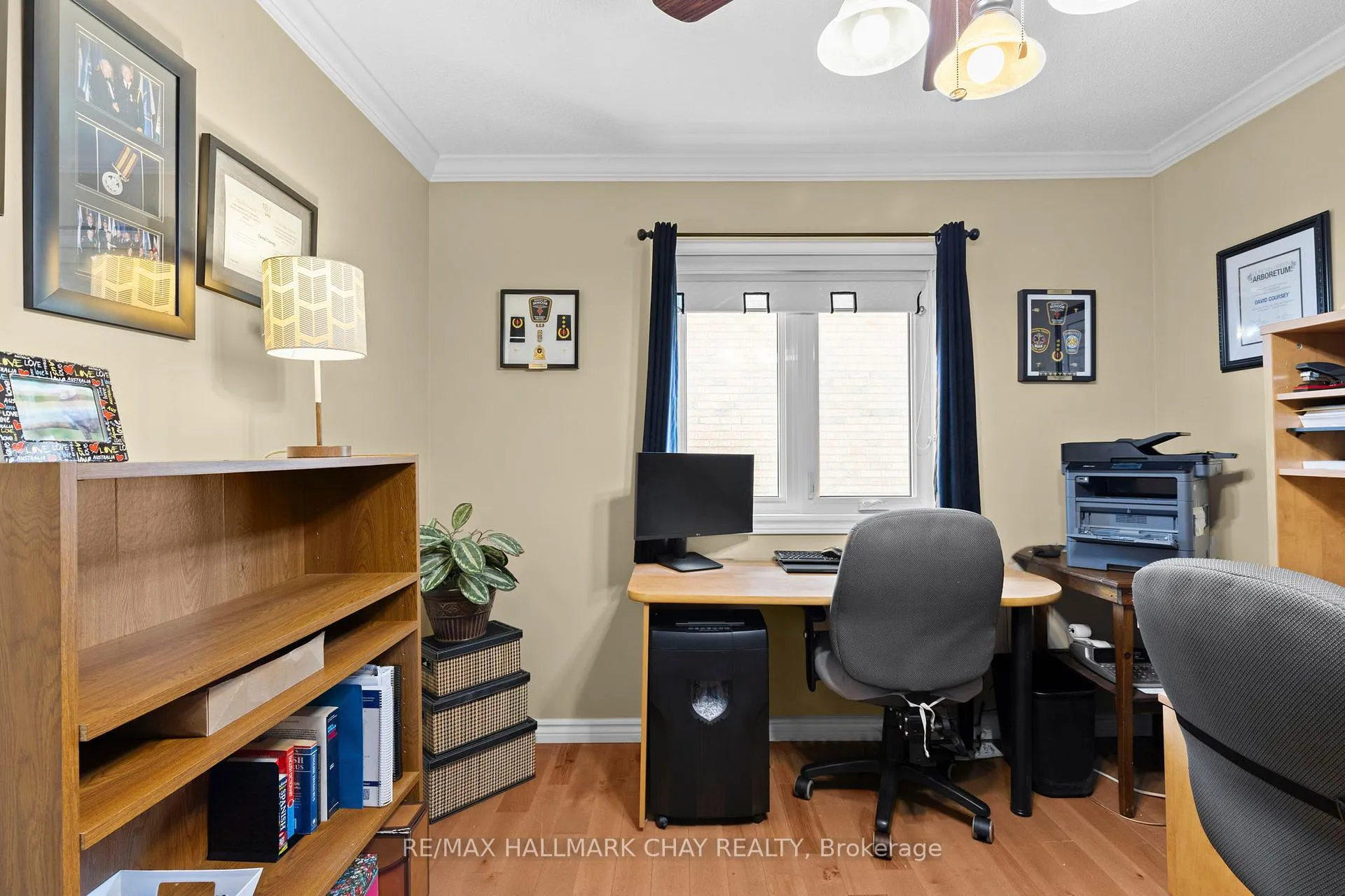 Photo 22 of 292 Leacock Drive, Barrie, Letitia Heights — HOMEH