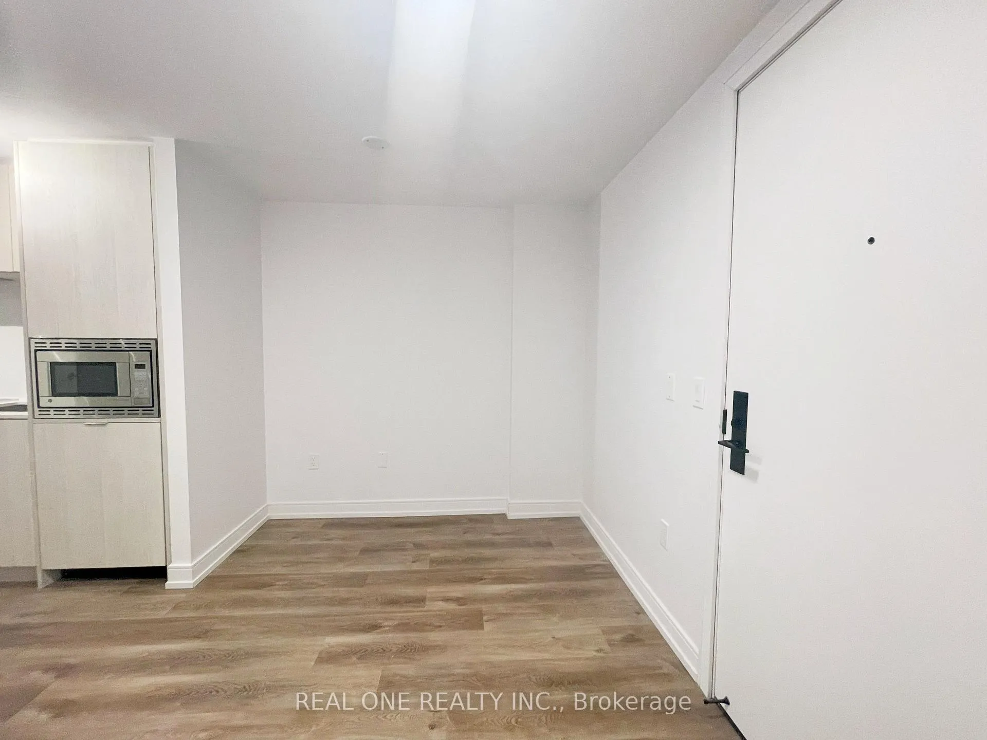 Photo 11 of Unit 615, 1 Jarvis Street, Hamilton, Beasley — HOMEH