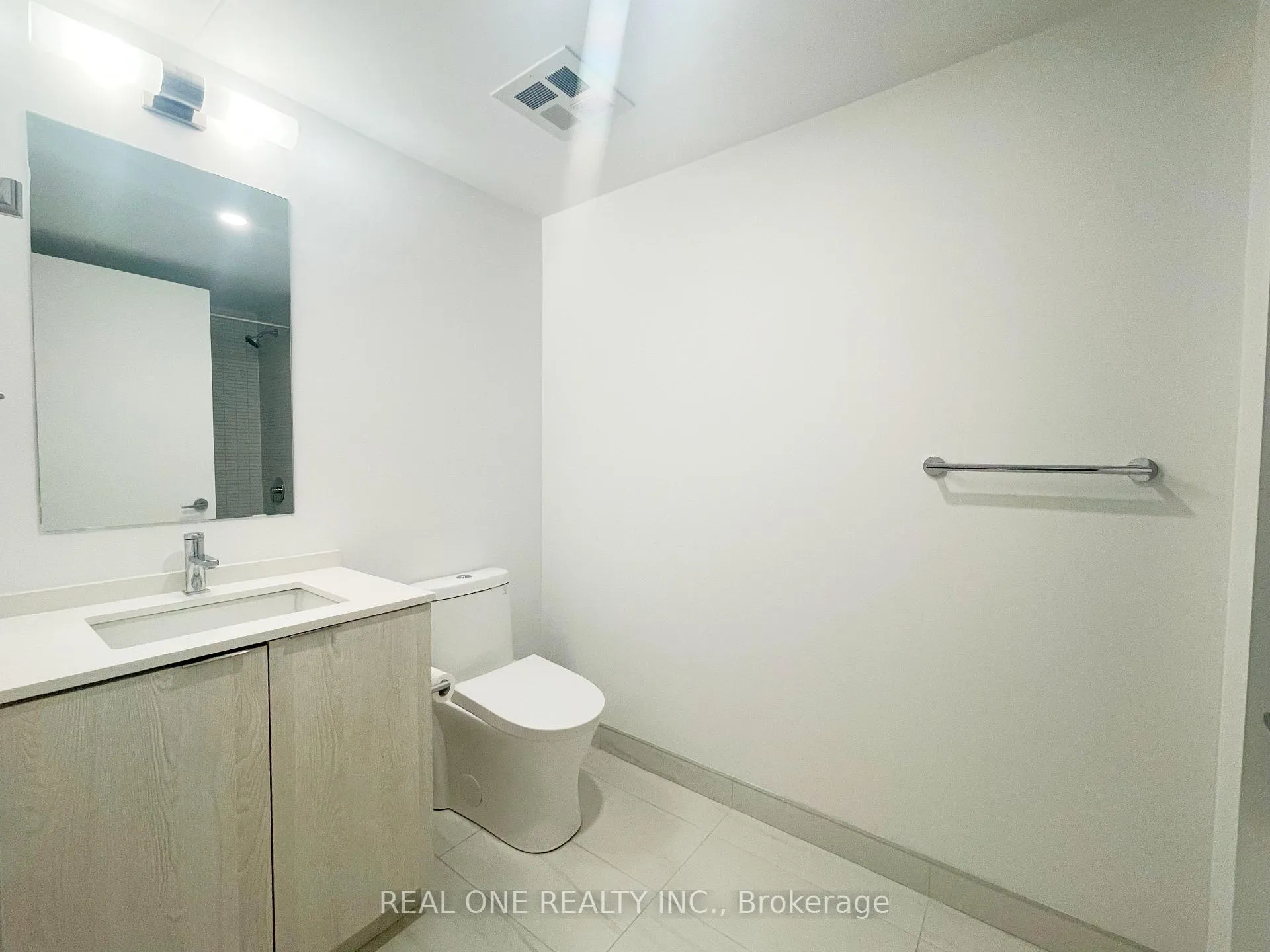 Photo 14 of Unit 615, 1 Jarvis Street, Hamilton, Beasley — HOMEH