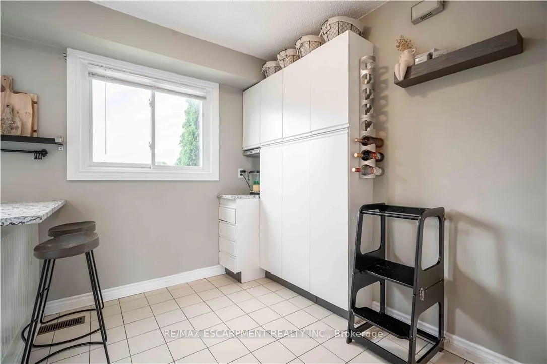 Photo 20 of Unit 13, 1155 Paramount Drive, Hamilton, Stoney Creek — HOMEH