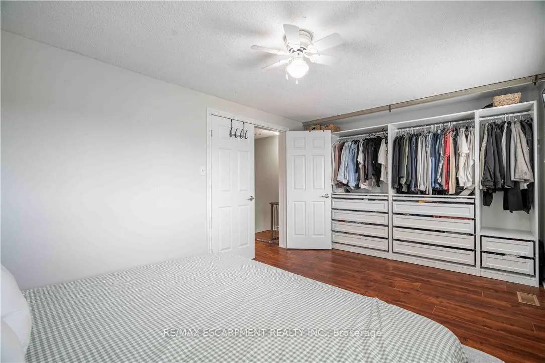 Photo 34 of Unit 13, 1155 Paramount Drive, Hamilton, Stoney Creek — HOMEH