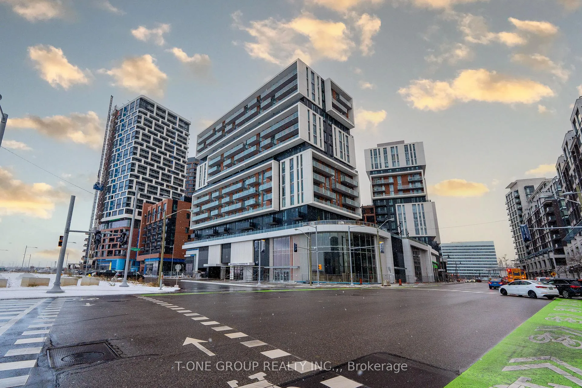 Front of Unit 709, 292 Verdale Crossing