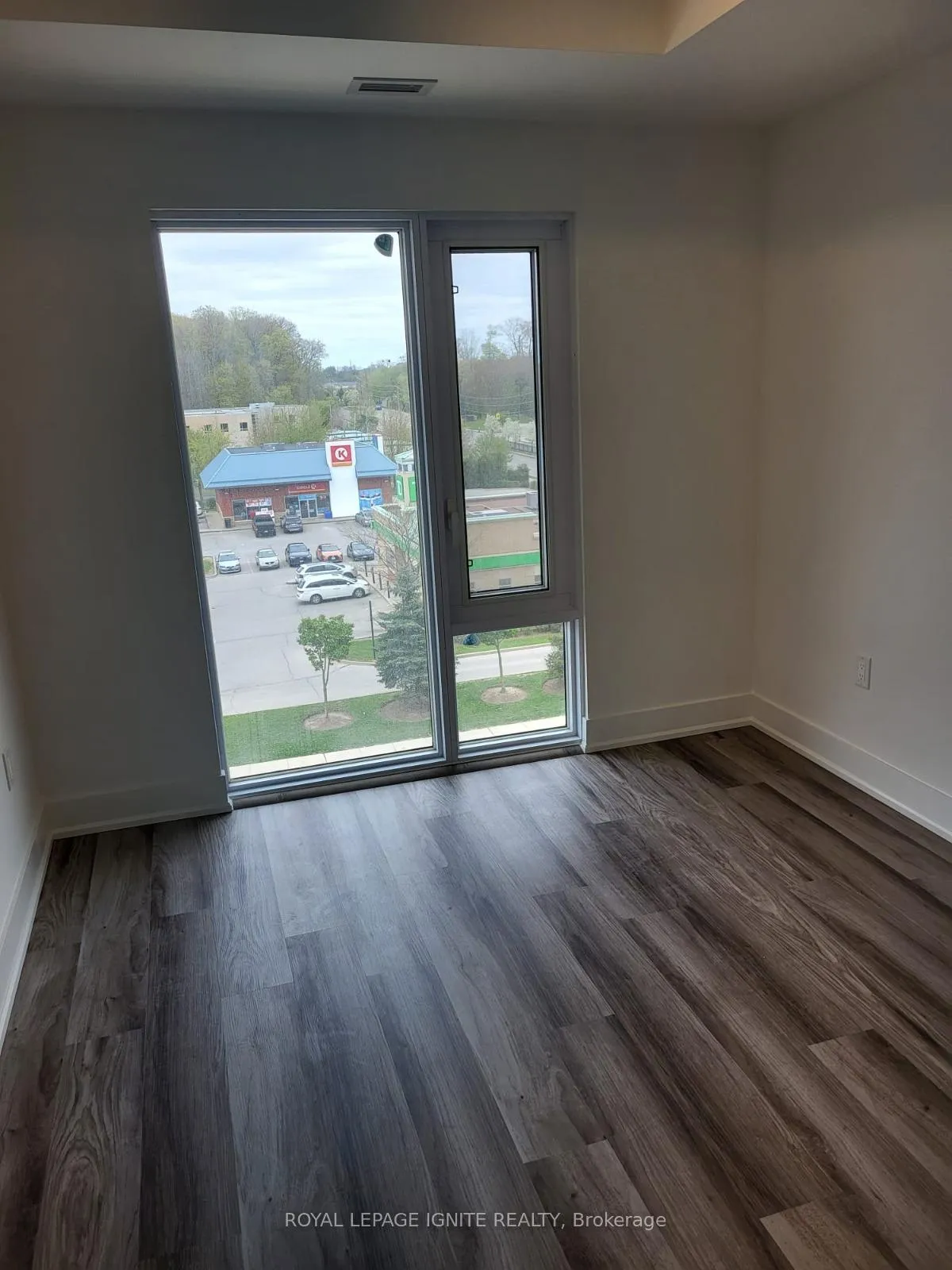 Photo 7 of Unit 525, 575 Conklin Road, Brant, Brantford Twp — HOMEH