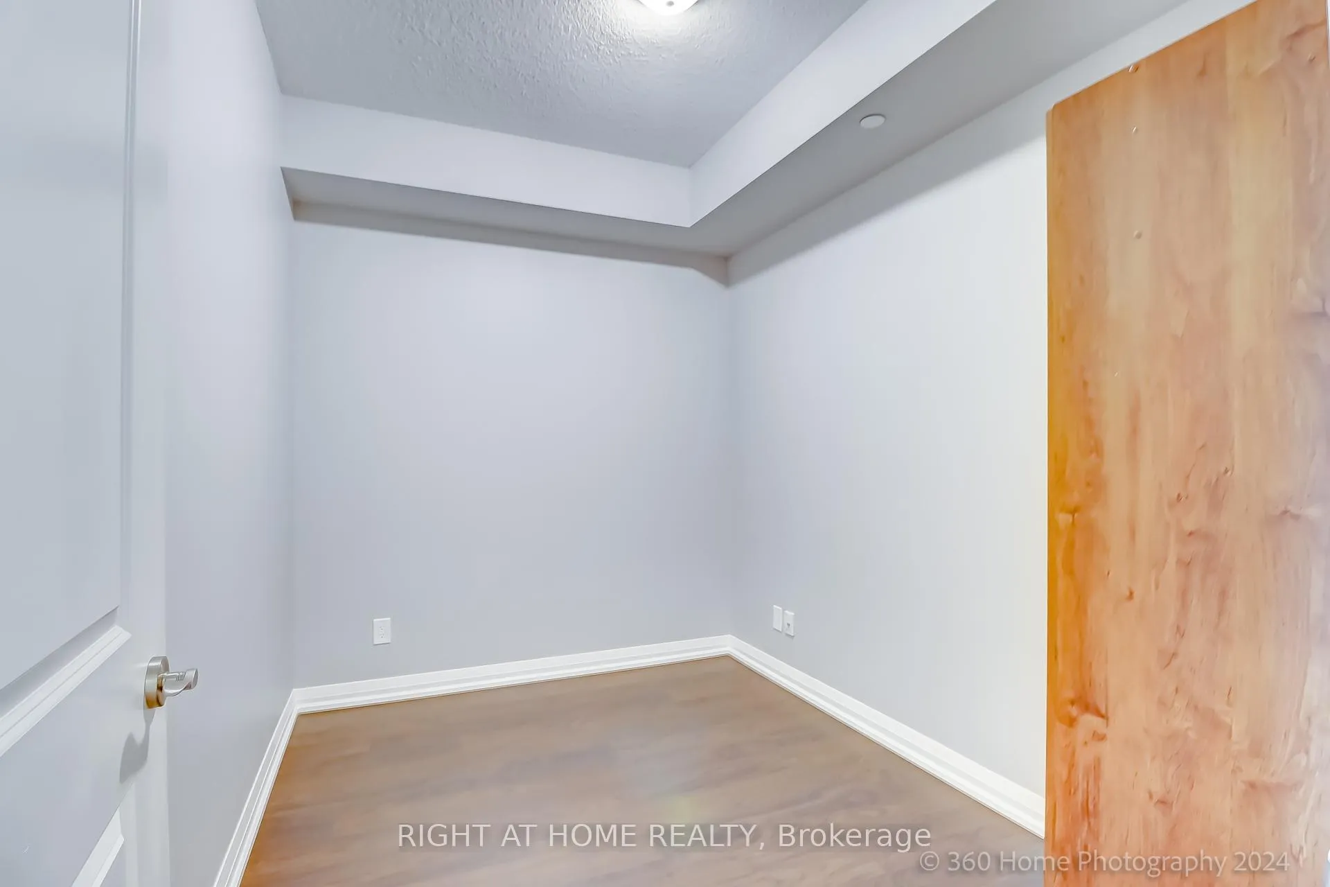Photo 5 of Unit 312, 9500 Markham Road, Markham, Wismer — HOMEH
