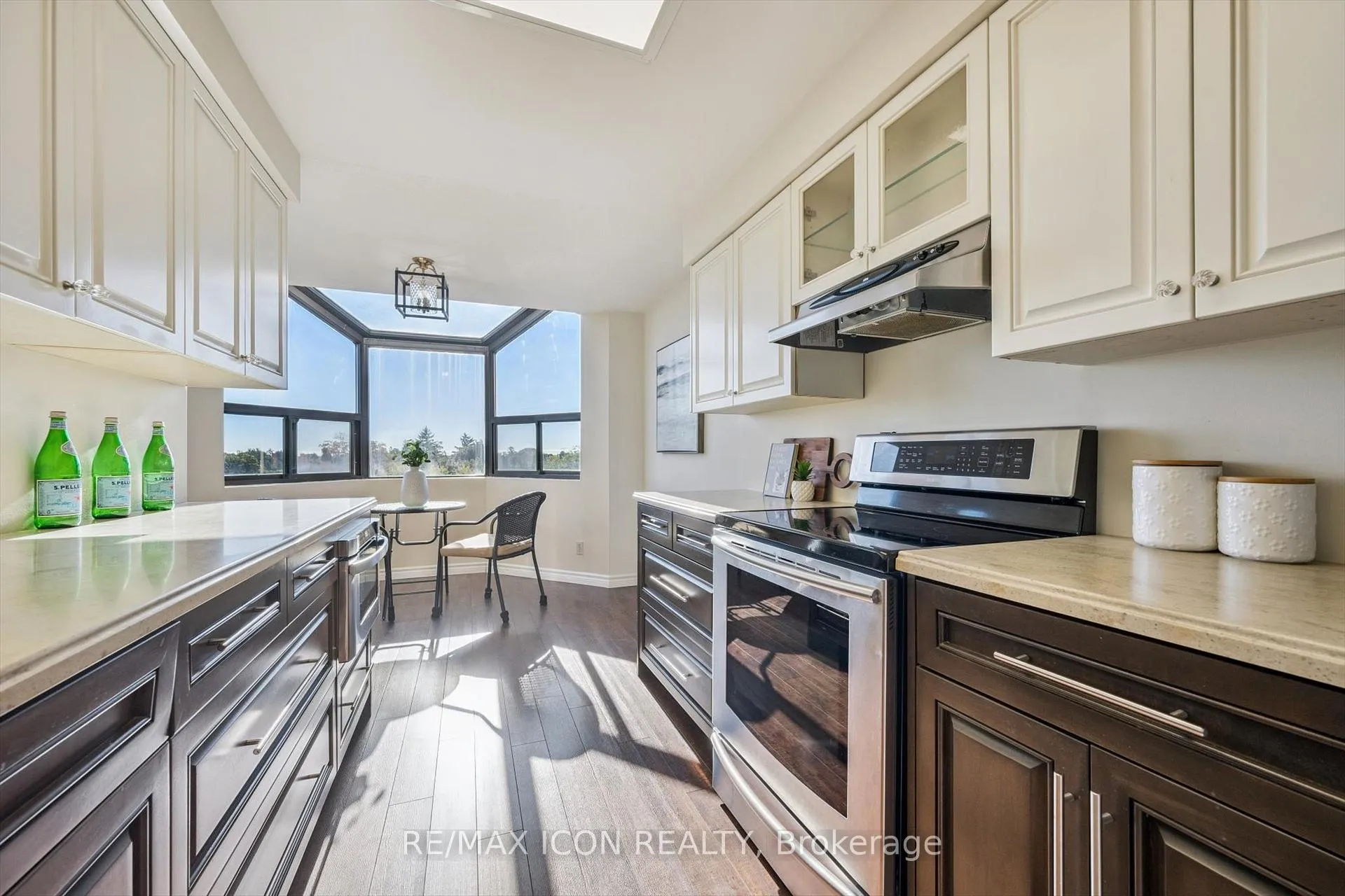 Photo 11 of Unit 610, 20 Ellen Street E, Kitchener — HOMEH
