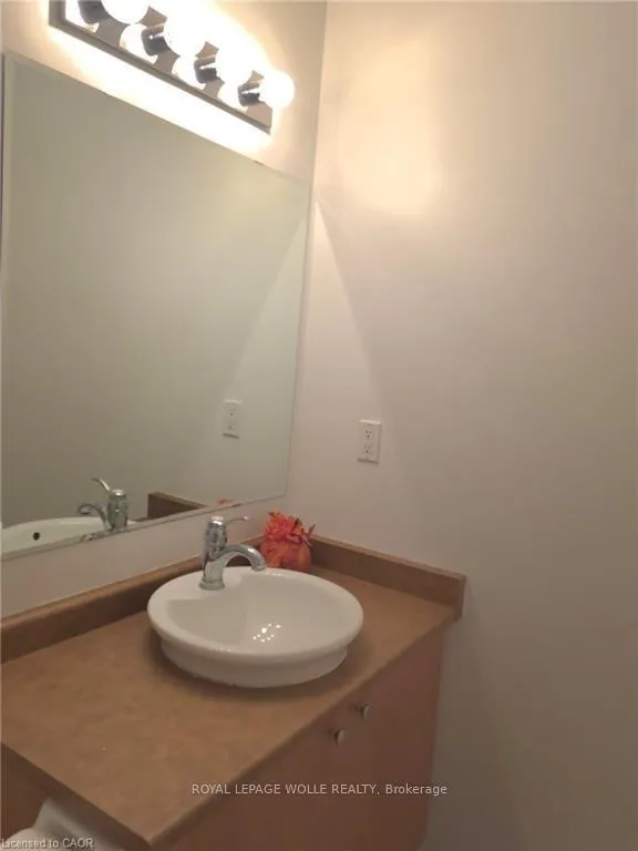 Photo 15 of Unit 620, 404 King Street W, Kitchener — HOMEH